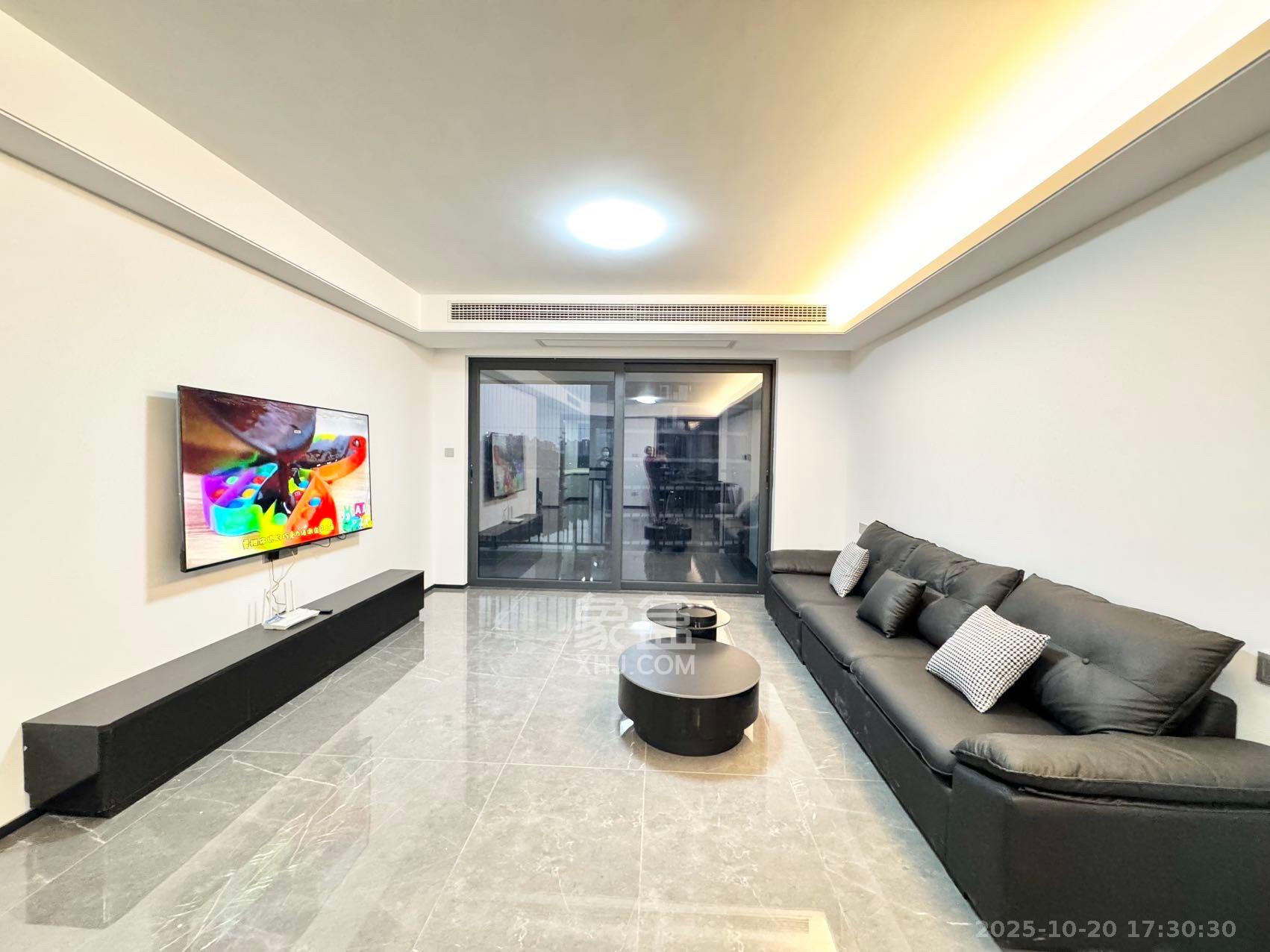 中海星樾府  4室1厅2卫    3800.0元/月 中海星樾府  4室1厅2卫    3800.0元/月