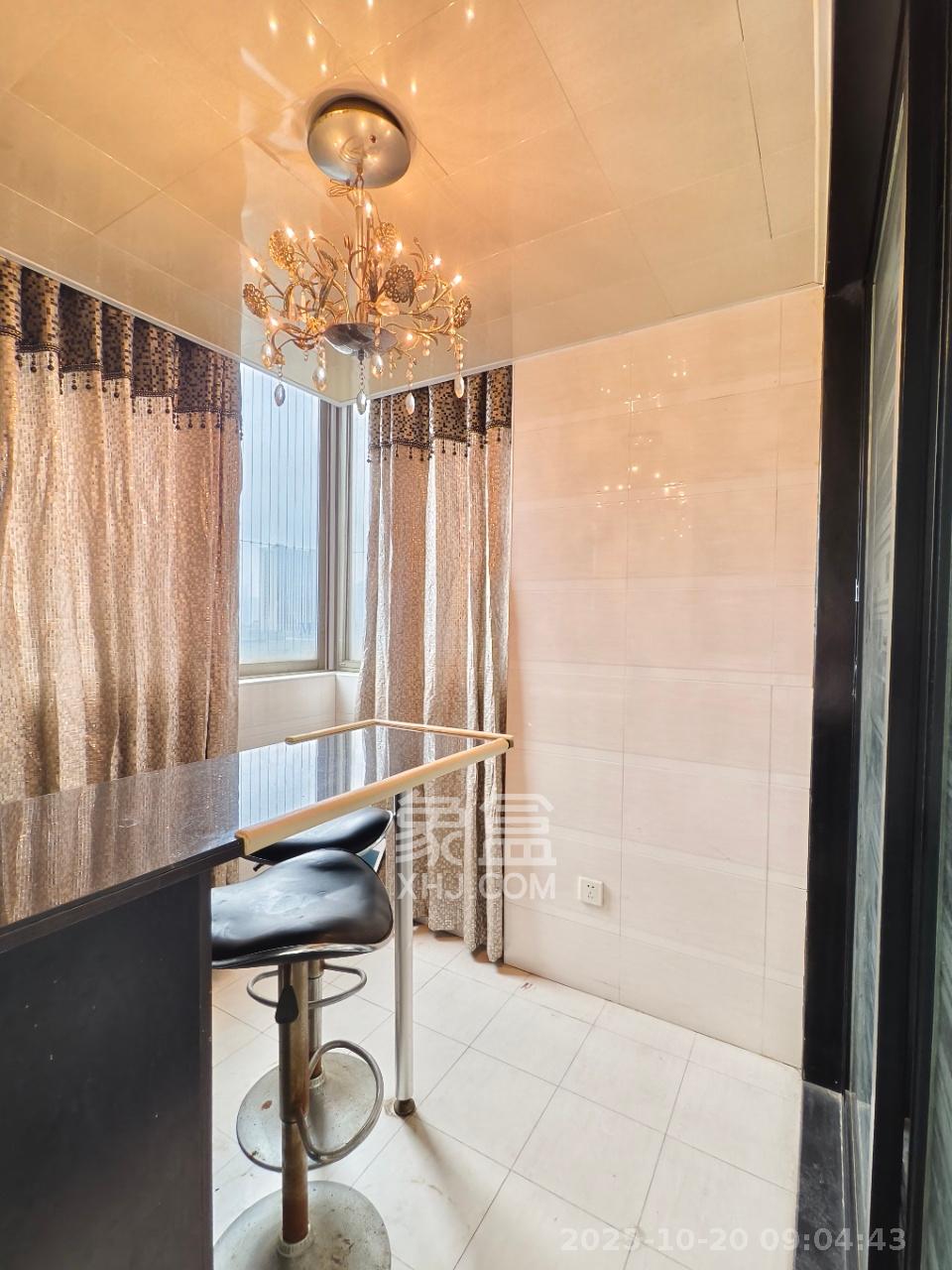 西岸润泽府  3室2厅2卫    3200.0元/月室内图