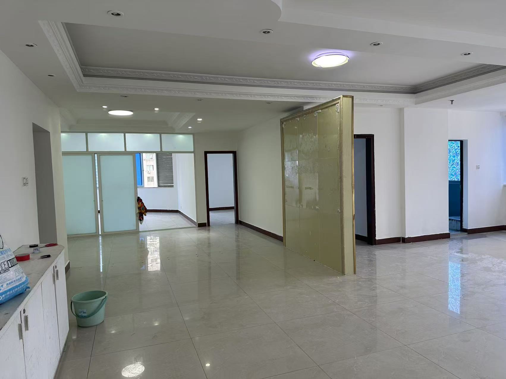 正昊大厦 3室2厅1卫 3500.0元/月 正昊大厦 3室2厅1卫 3500.0元/月户型图