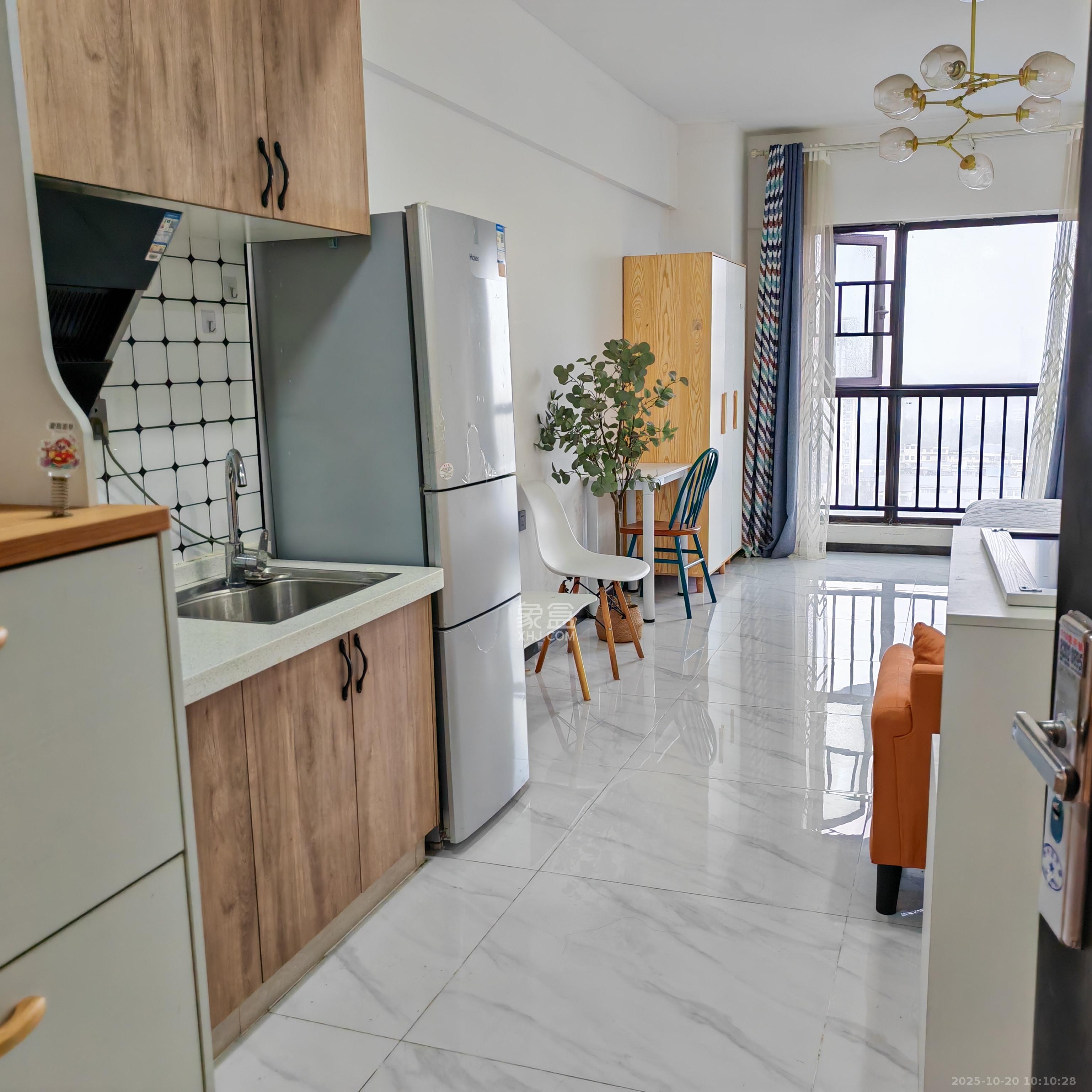 金科时代中心  1室0厅0卫    1500.0元/月室内图