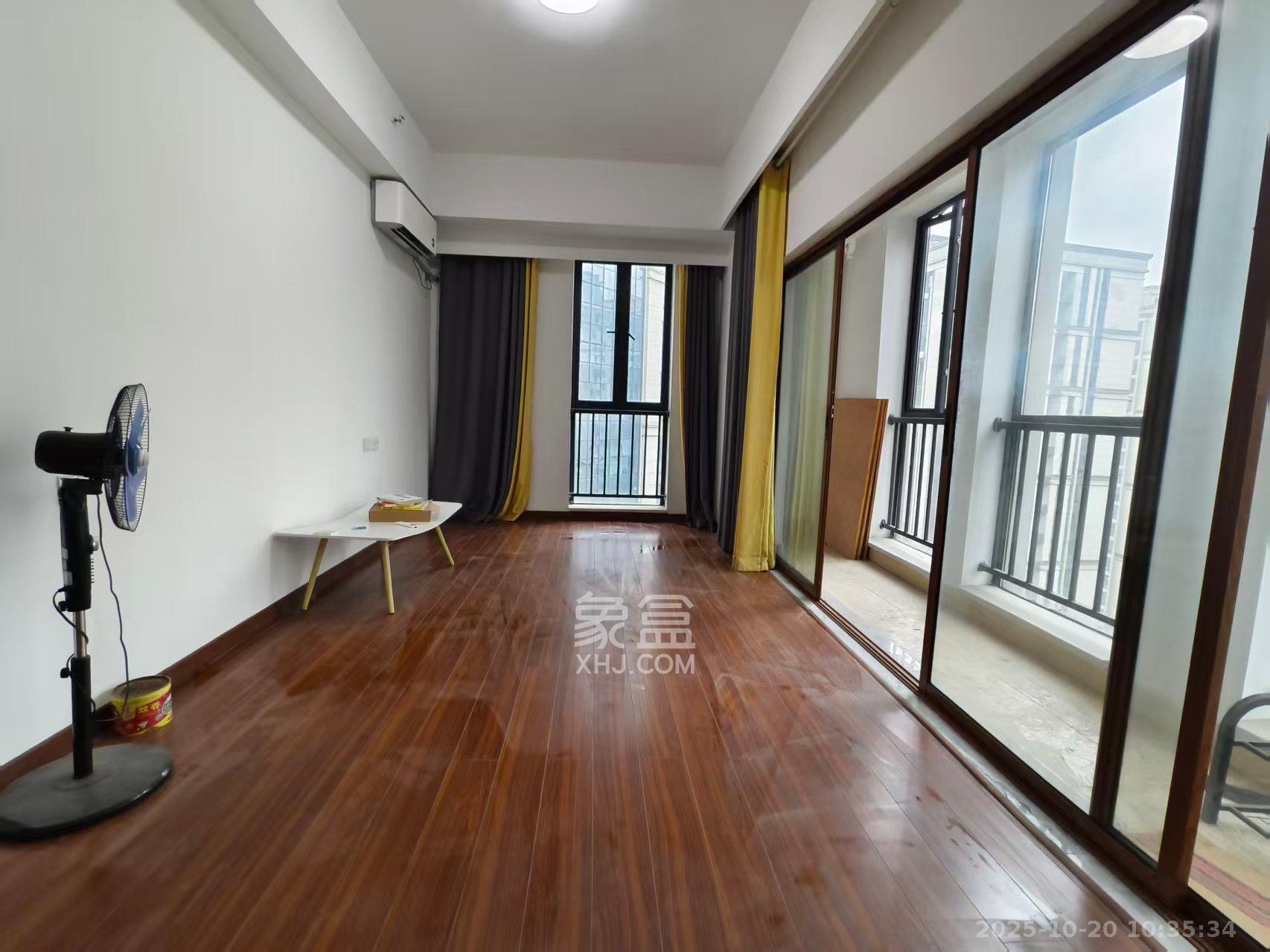 荣泰广场  1室1厅1卫    1600.0元/月室内图