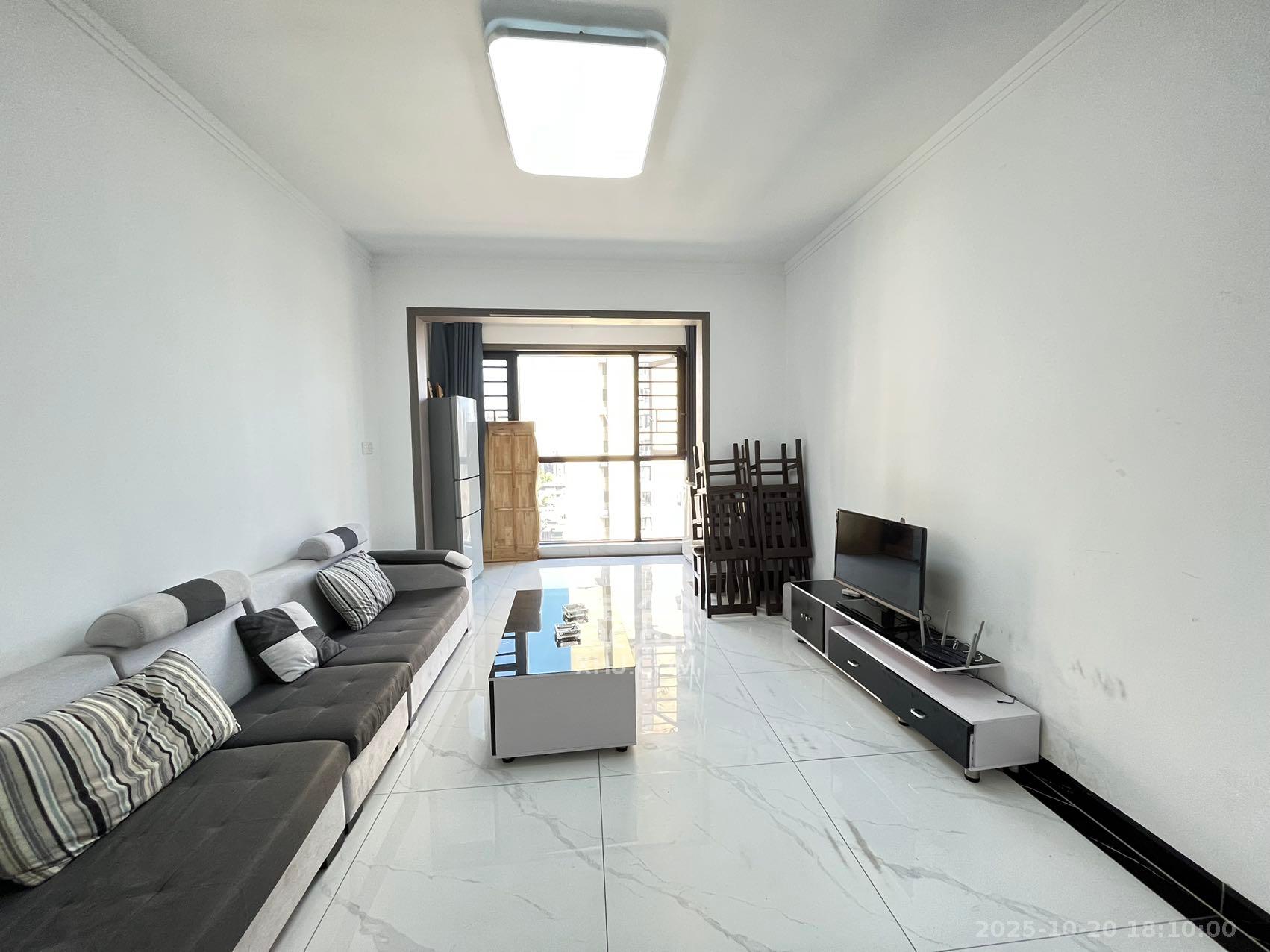 长房明宸府 3室0厅0卫 2200.0元/月 长房明宸府 3室0厅0卫 2200.0元/月室内图