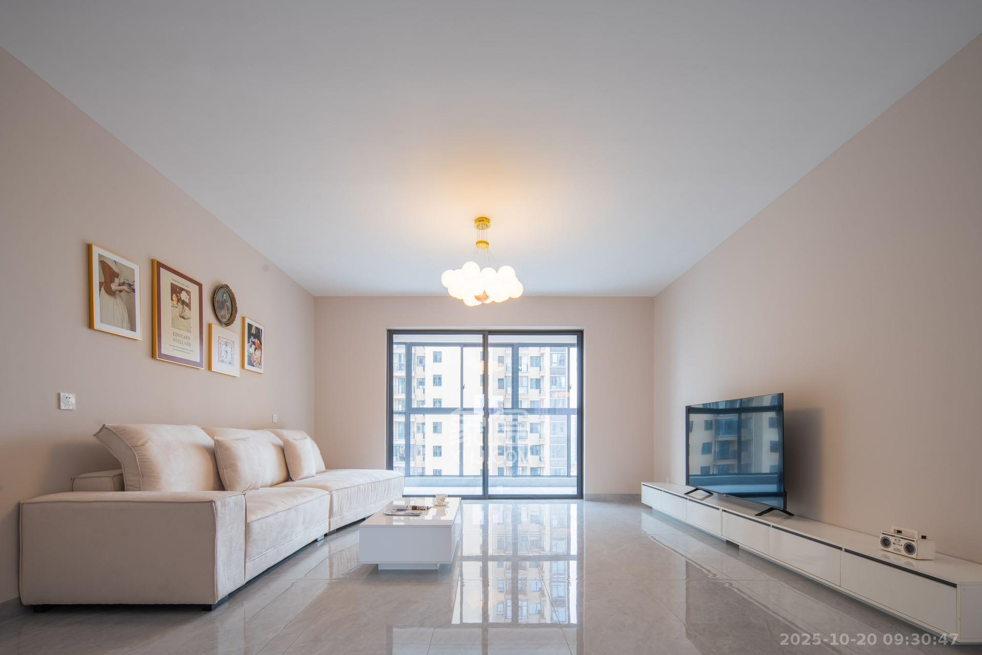 永宏万家里  5室2厅2卫    4200.0元/月