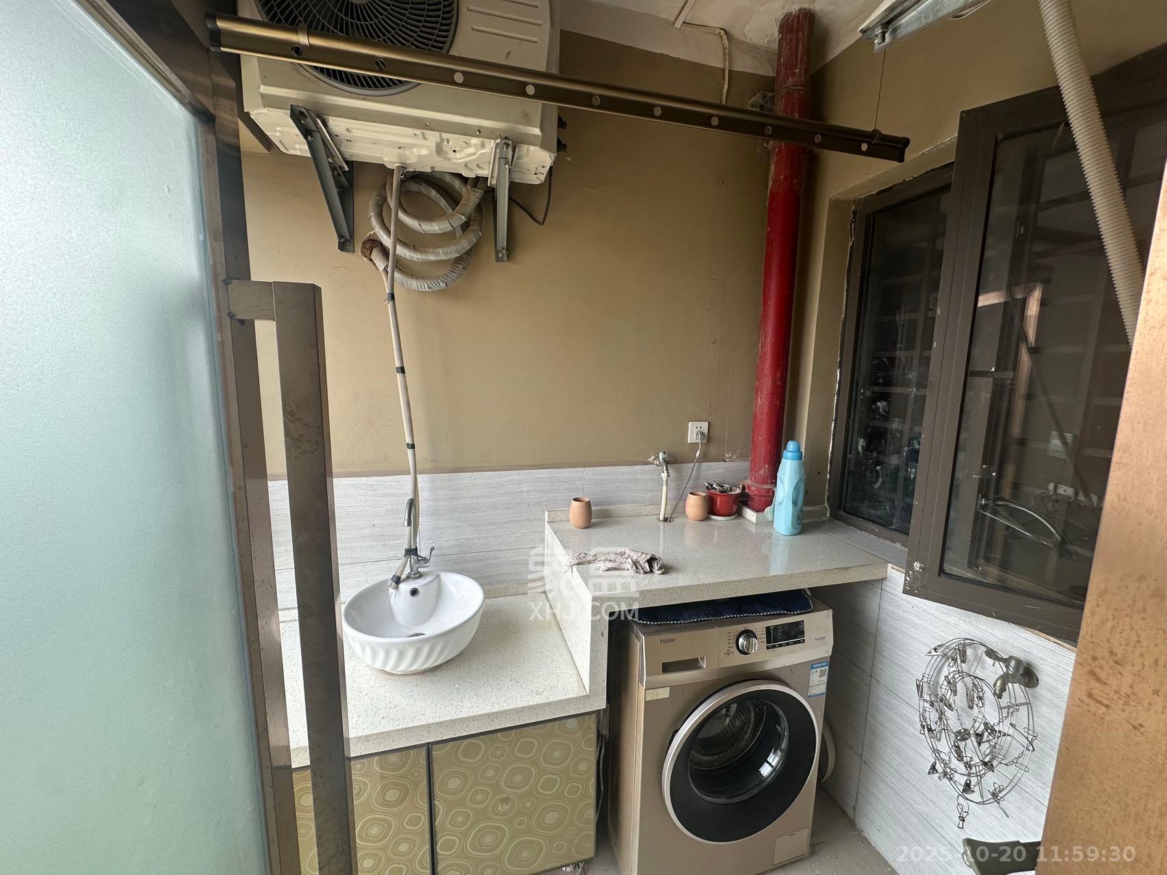 美洲故事高层  1室1厅1卫    1800.0元/月室内图