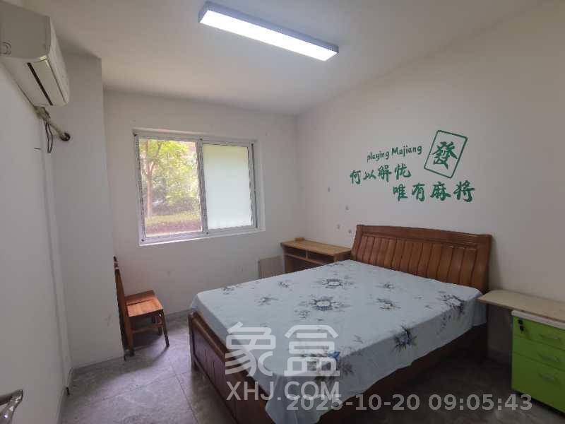 新城国际花都  3室1厅2卫    1800.0元/月 新城国际花都  3室1厅2卫    1800.0元/月室内图1