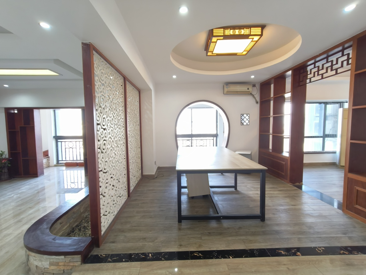 名门广场北区(二期) 4室2厅2卫 5500.0元/月 名门广场北区(二期) 4室2厅2卫 5500.0元/月室内图