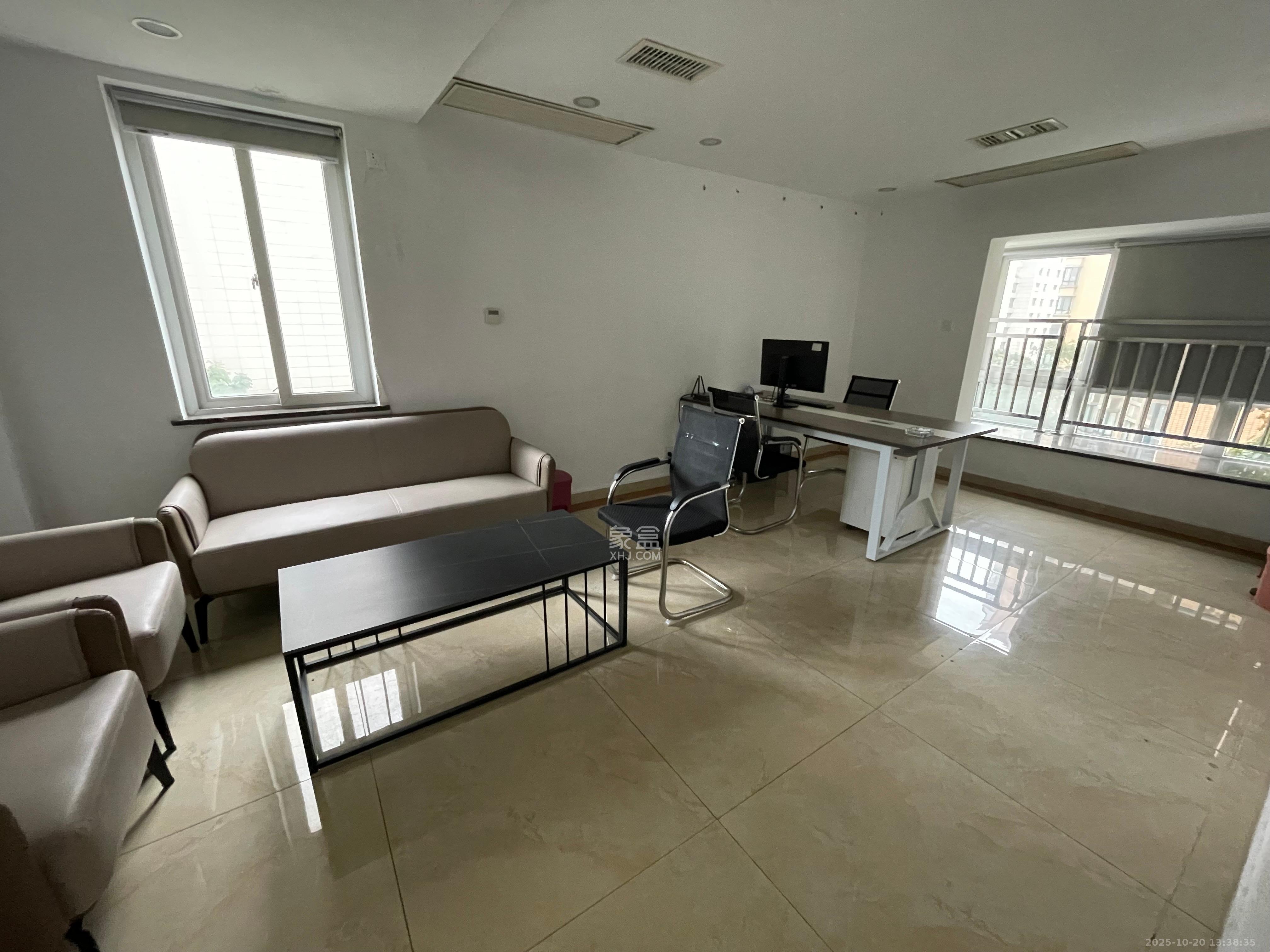 星城荣域  4室1厅6卫    15000.0元/月 星城荣域  4室1厅6卫    15000.0元/月室内图