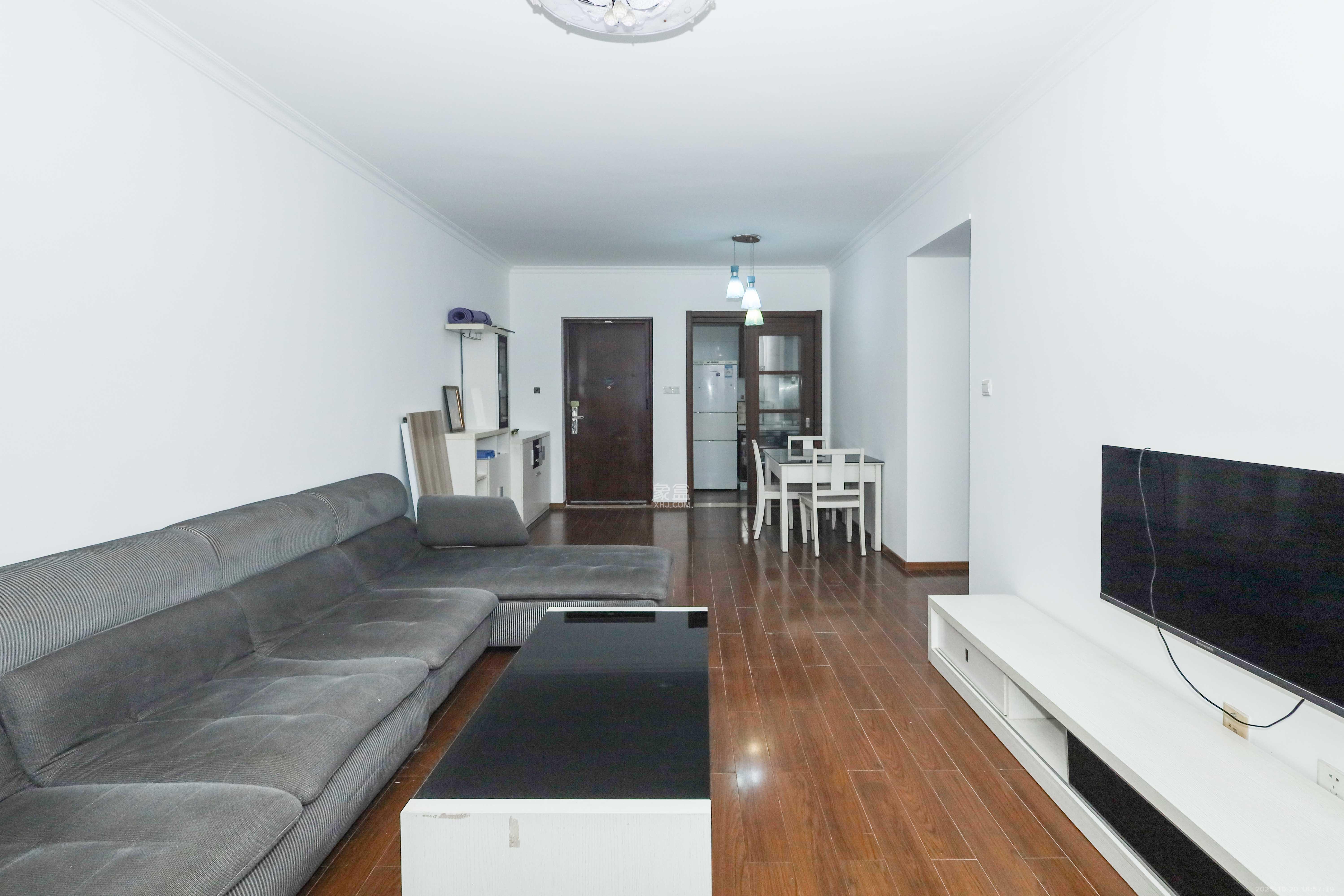 万科城市花园  3室2厅2卫    90.0万 万科城市花园  3室2厅2卫    90.0万客厅