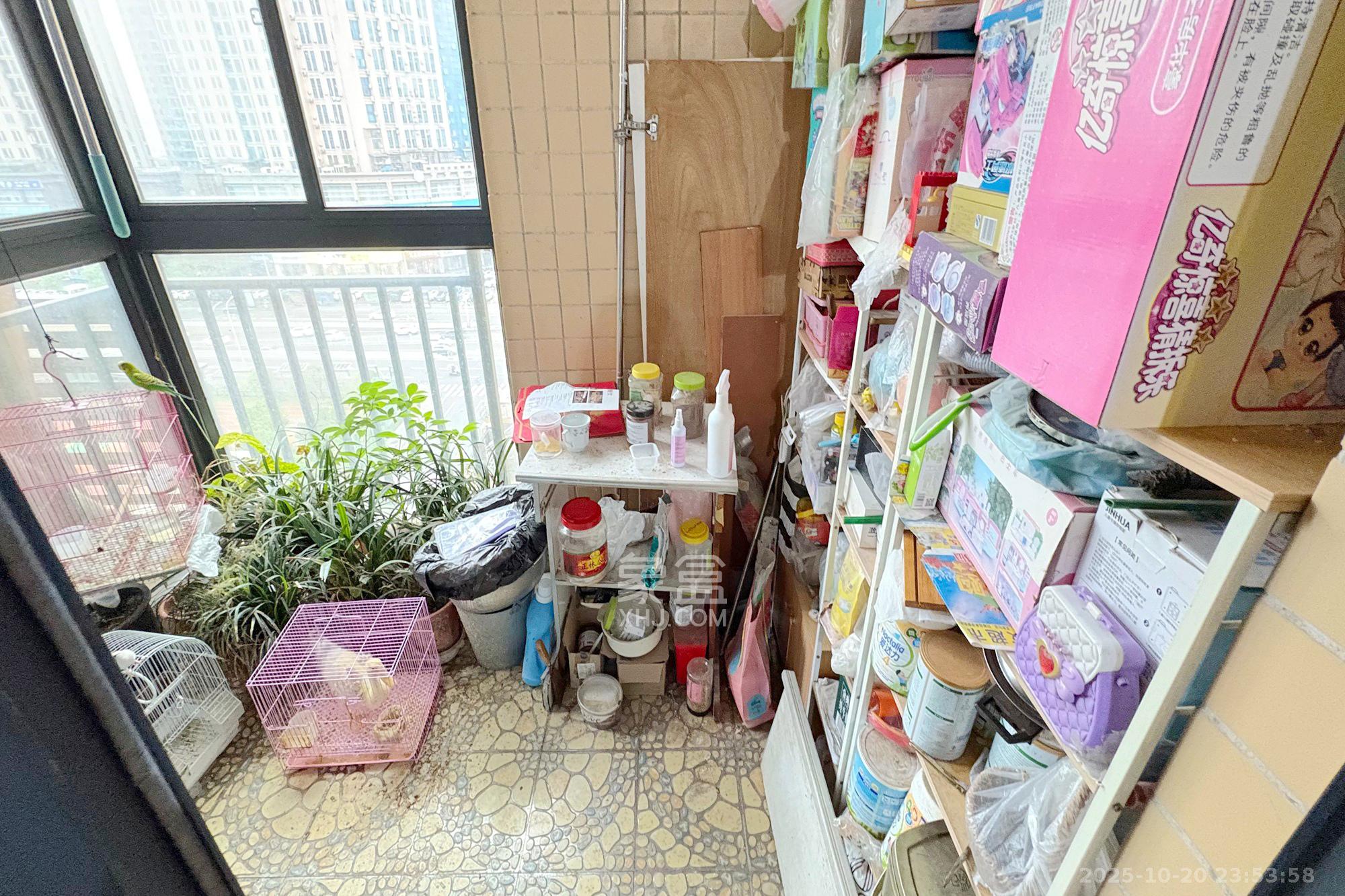 凯通国际城（凯通朝庭）  3室1厅1卫    86.0万阳台