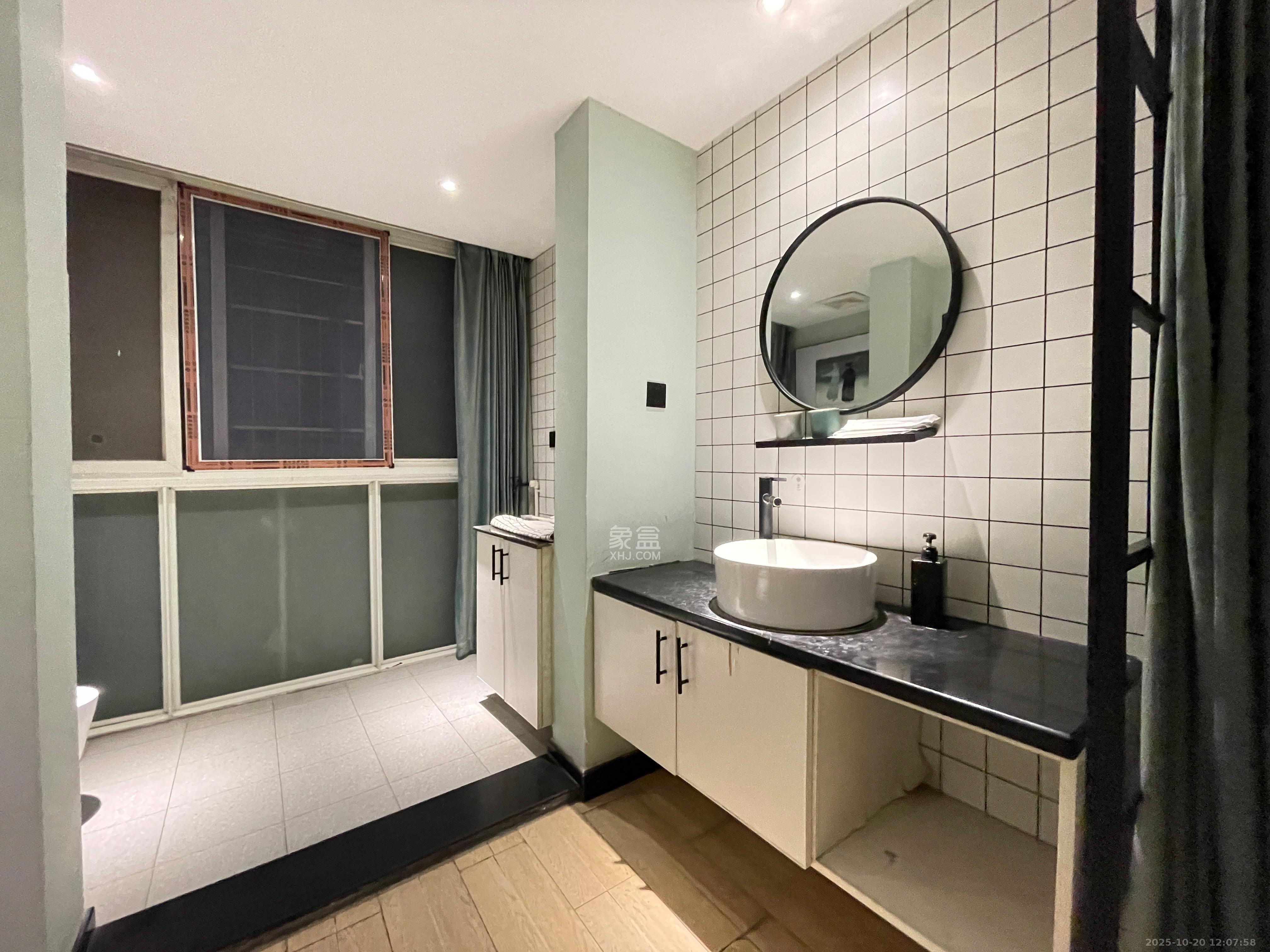 银轩铭誉(四海怡家) 1室1厅1卫 1500.0元/月 银轩铭誉(四海怡家) 1室1厅1卫 1500.0元/月室内图