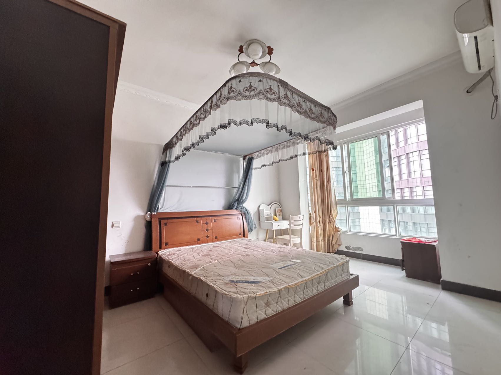 滨海明珠  2室1厅1卫    103.0万室内图