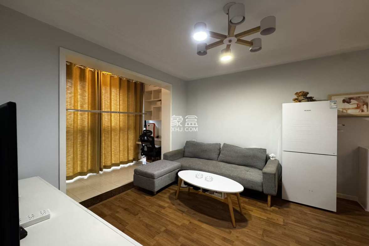 梓山湖领御  1室1厅1卫    32.8万 梓山湖领御  1室1厅1卫    32.8万室内图