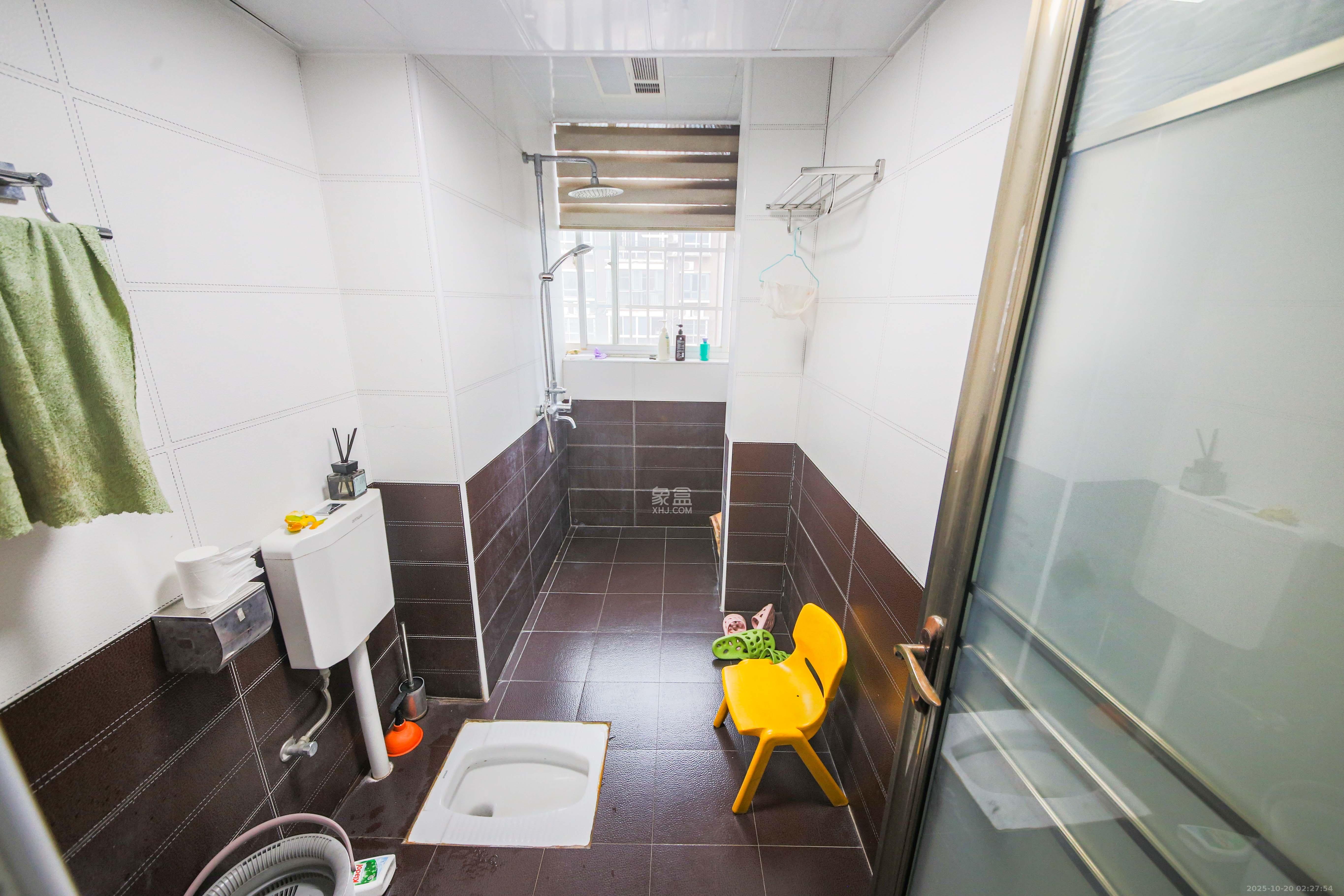 升远君尚嘉筑  4室2厅1卫    138.0万卫生间