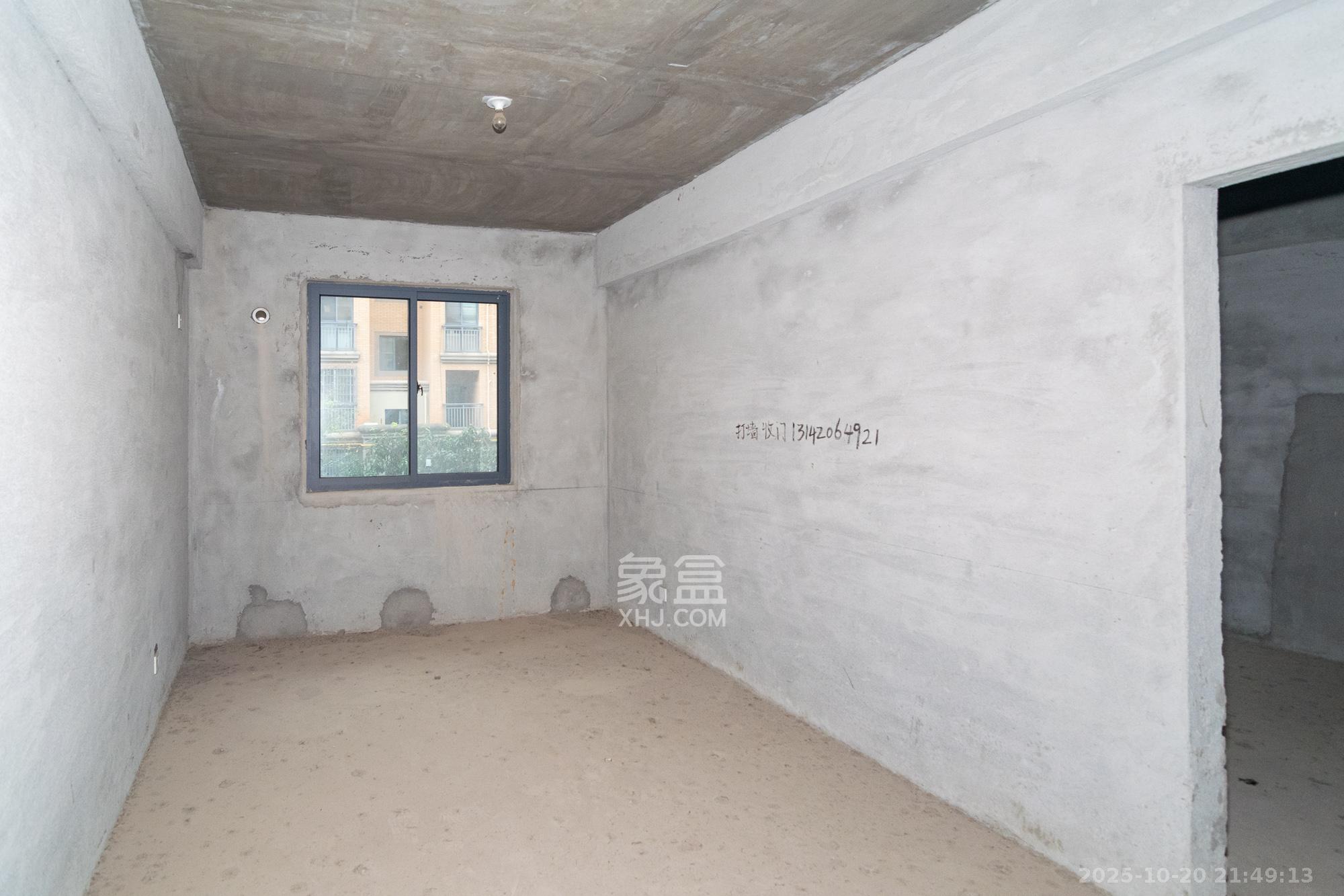 澳海月亮湾  3室2厅1卫    70.8万 澳海月亮湾  3室2厅1卫    70.8万卧室