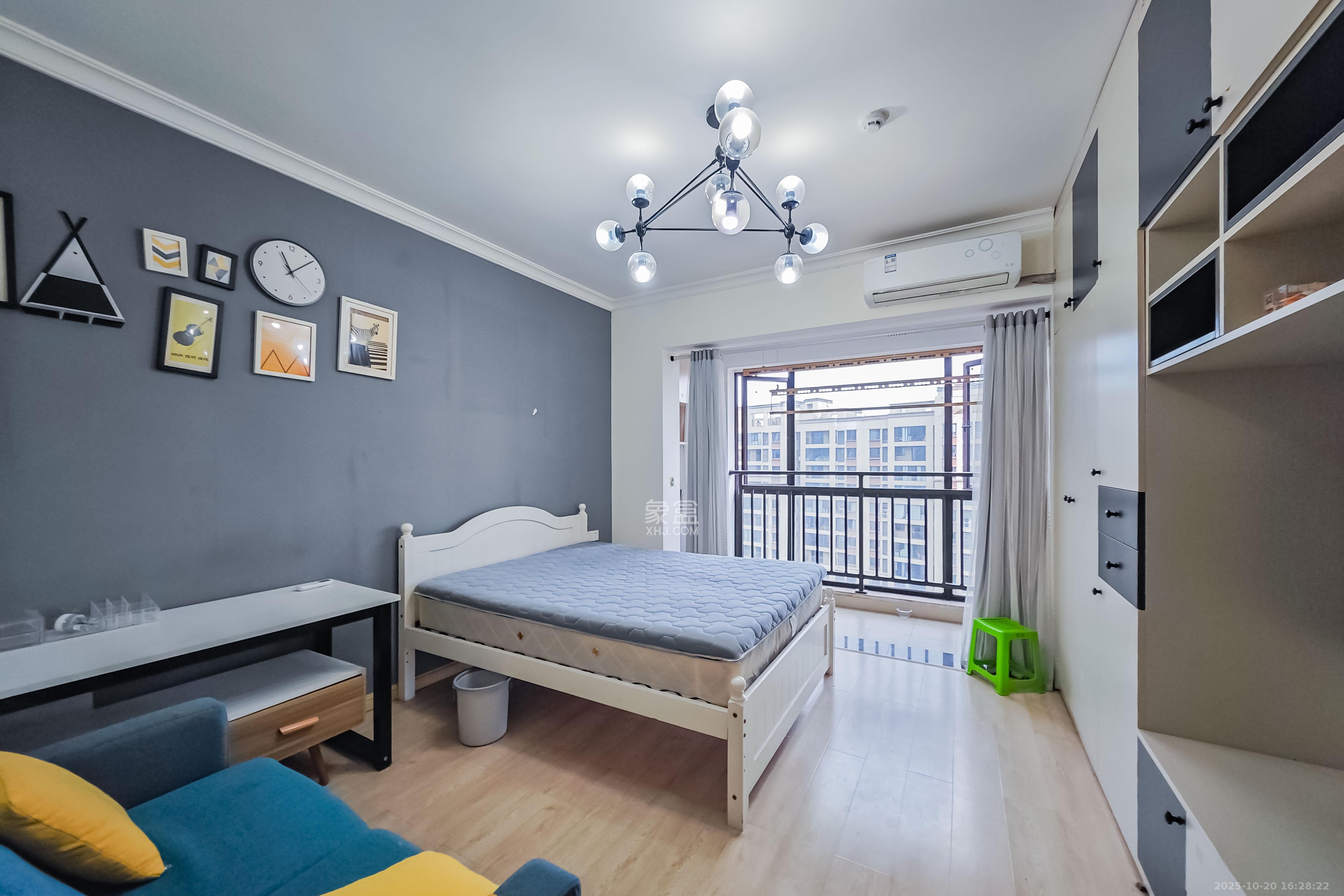 五江天街北区  1室1厅1卫    24.0万 五江天街北区  1室1厅1卫    24.0万客厅