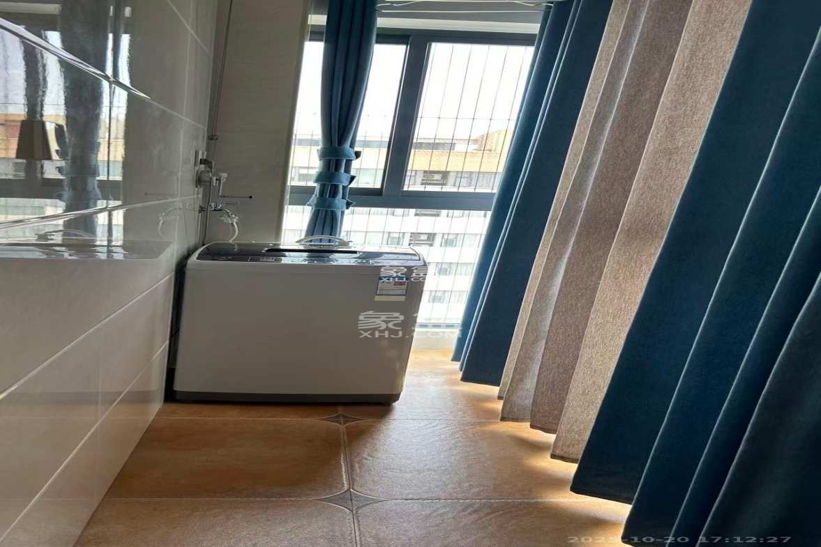 金轮星光名座 1室0厅0卫 1500.0元/月 金轮星光名座 1室0厅0卫 1500.0元/月室内图