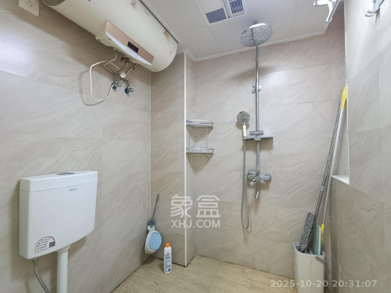 长城雅苑 2室2厅1卫 2500.0元/月 长城雅苑 2室2厅1卫 2500.0元/月室内图