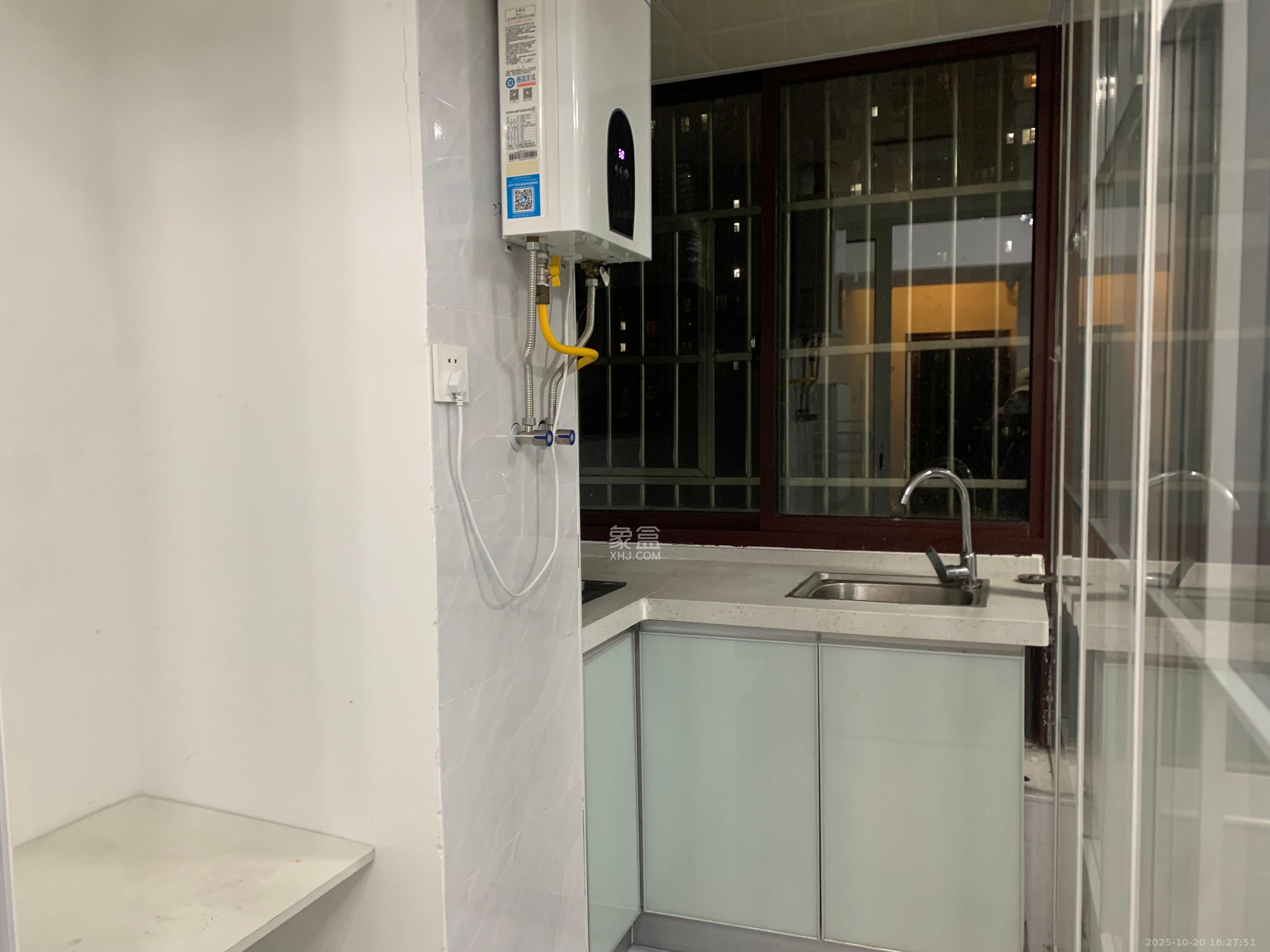 圆梦康乐城  1室1厅1卫    1400.0元/月 圆梦康乐城  1室1厅1卫    1400.0元/月室内图