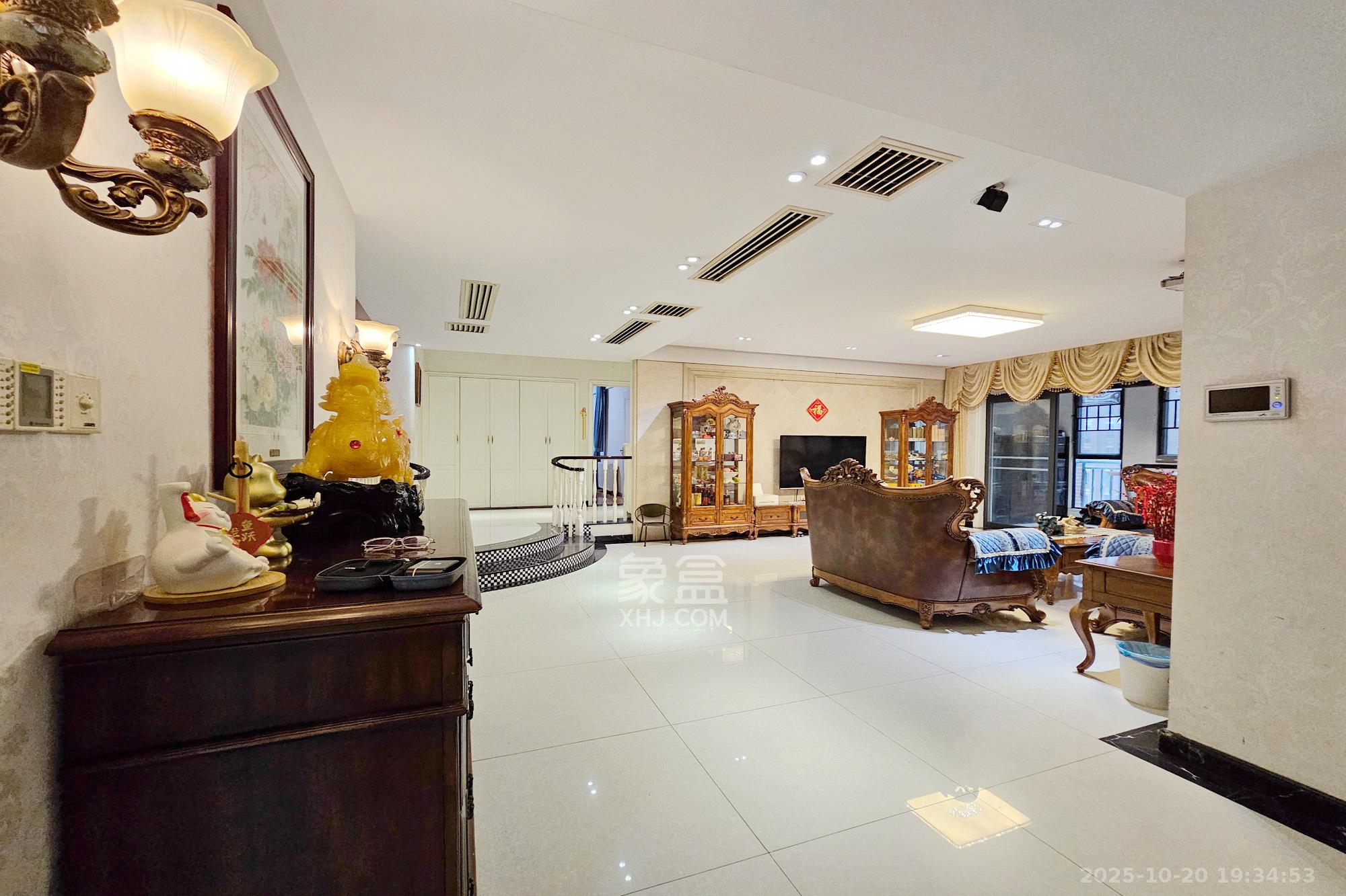 中隆国际御玺  5室2厅4卫    316.0万 中隆国际御玺  5室2厅4卫    316.0万其他