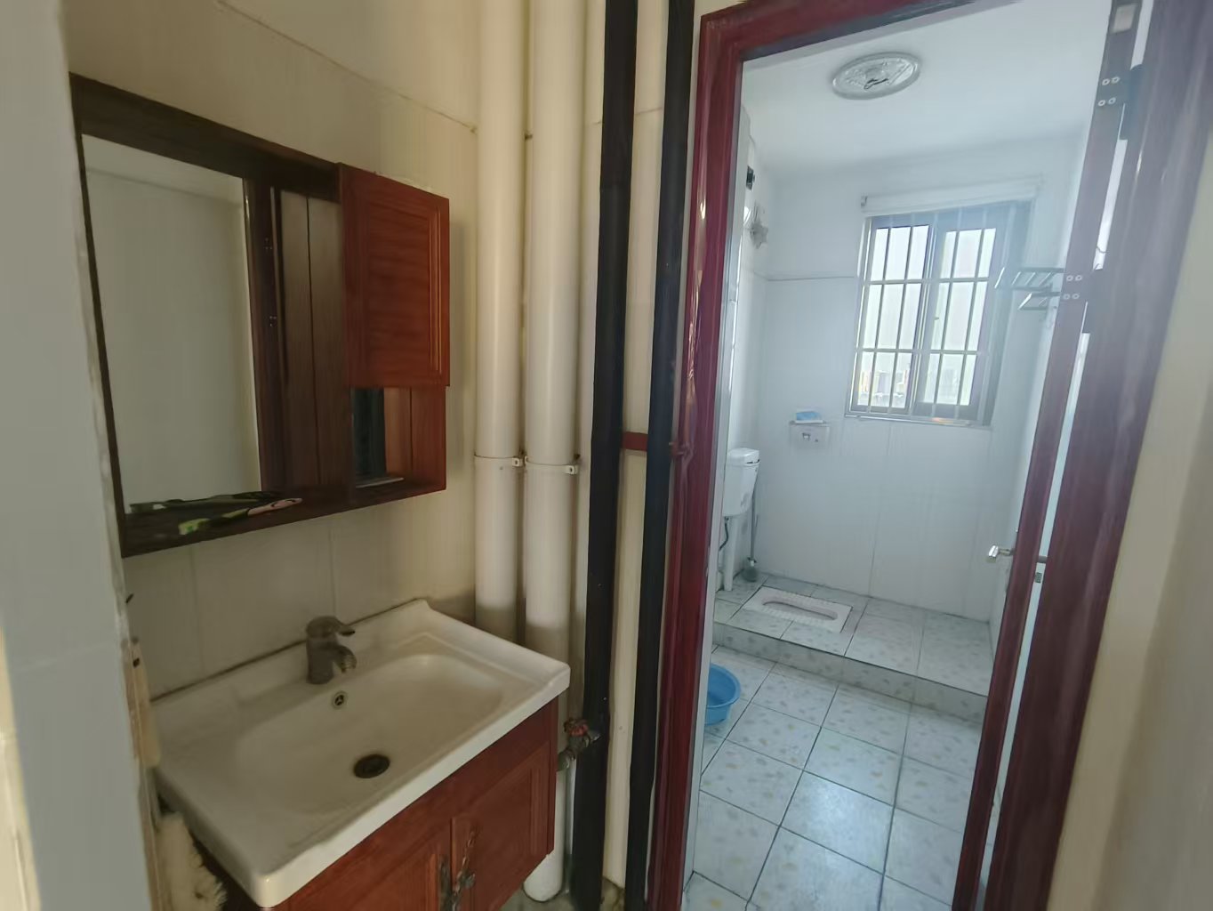 金牛佳园  3室2厅2卫    2800.0元/月室内图