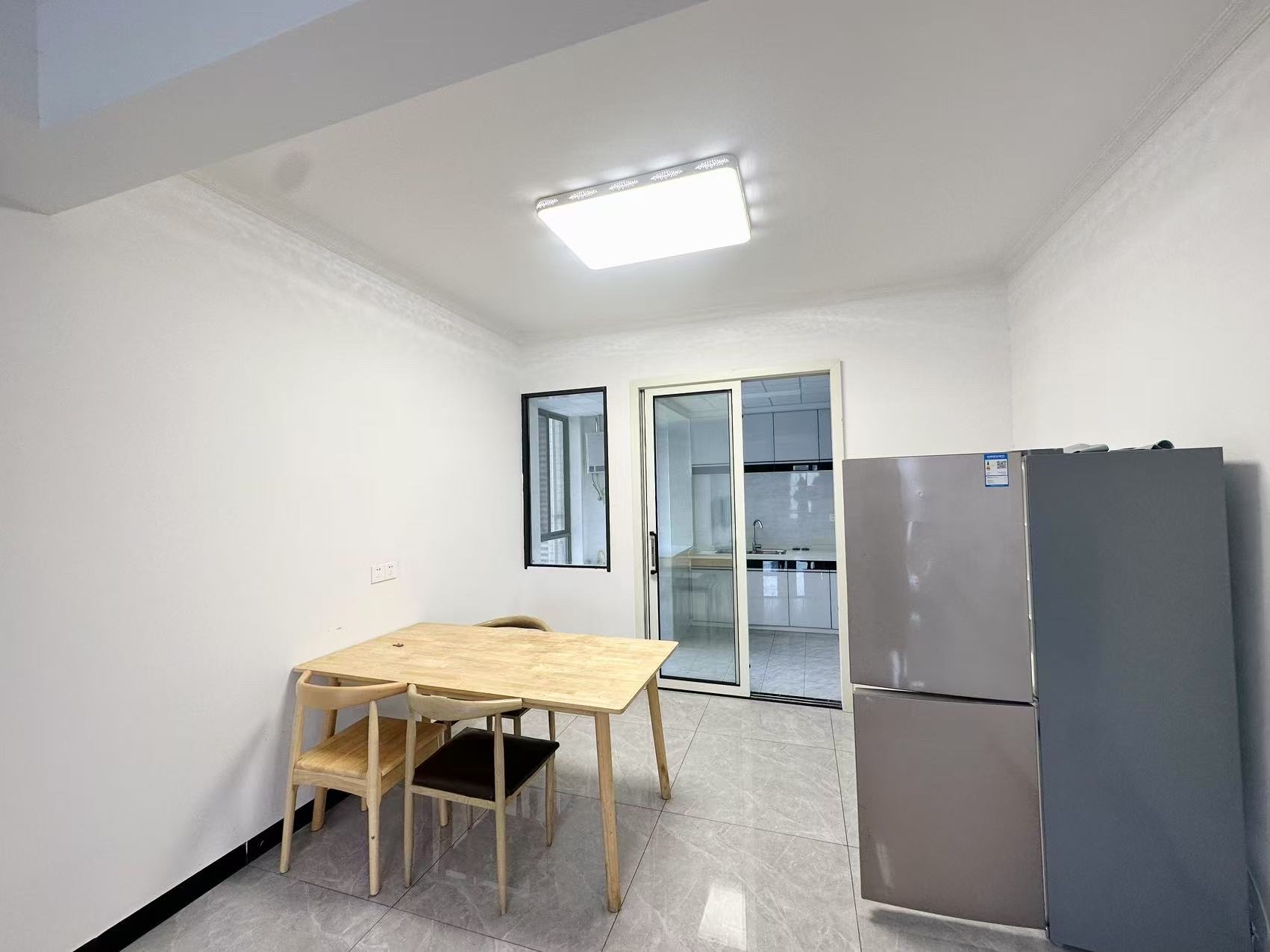 仁济新村  1室0厅0卫    2680.0元/月室内图