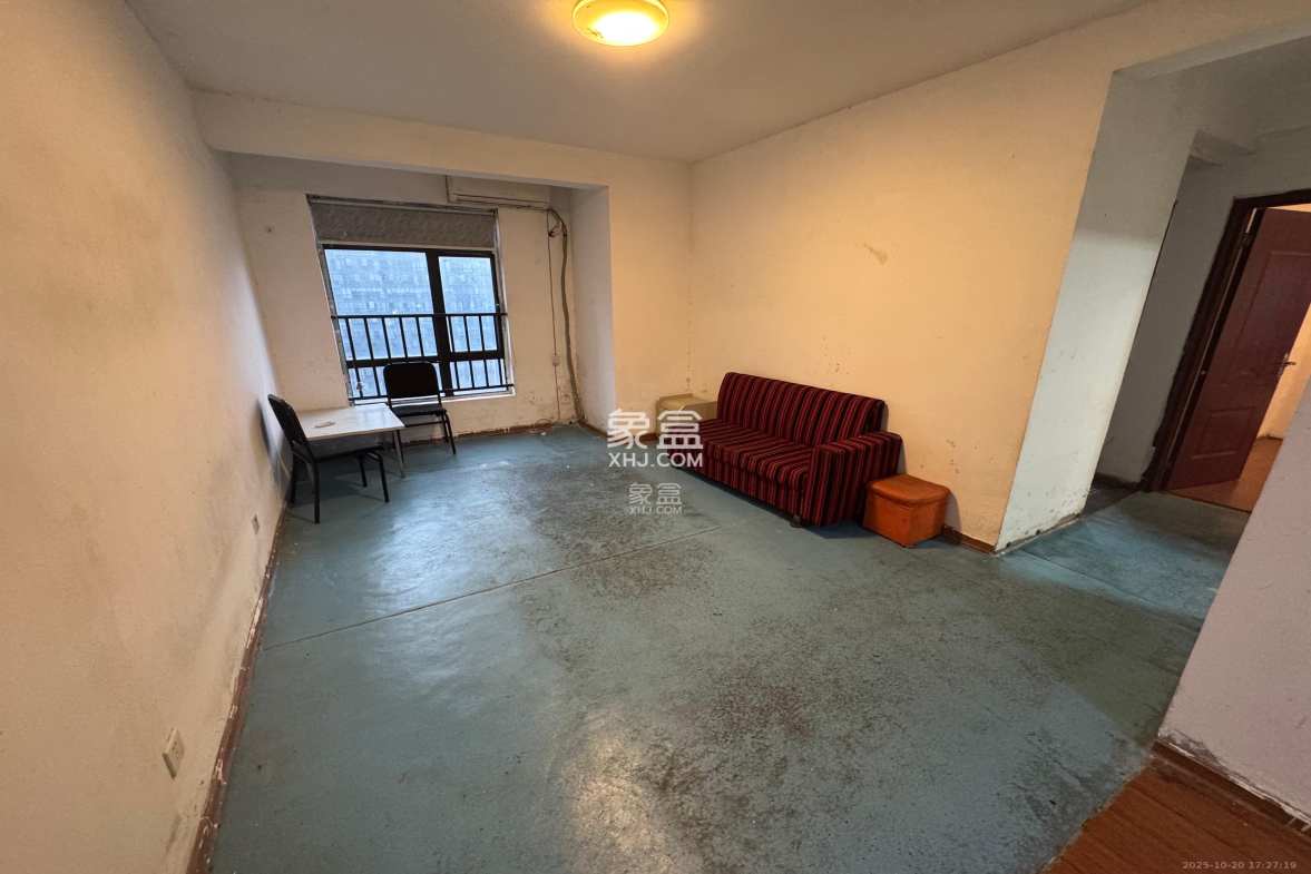 湘域城邦(湘域国际中心) 2室2厅1卫 2500.0元/月 湘域城邦(湘域国际中心) 2室2厅1卫 2500.0元/月室内图