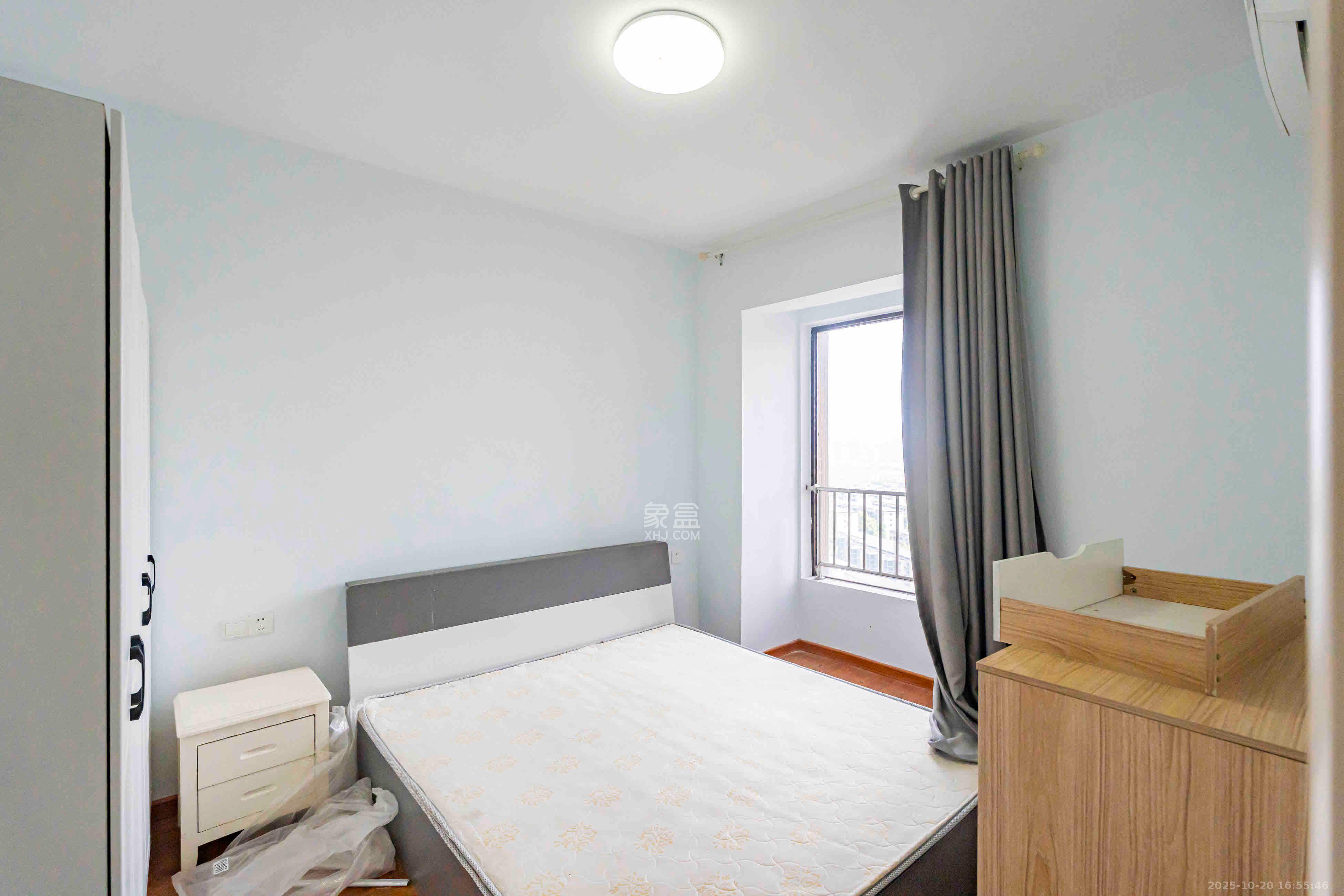 上园商住小区 3室2厅1卫 3000.0元/月 上园商住小区 3室2厅1卫 3000.0元/月室内图