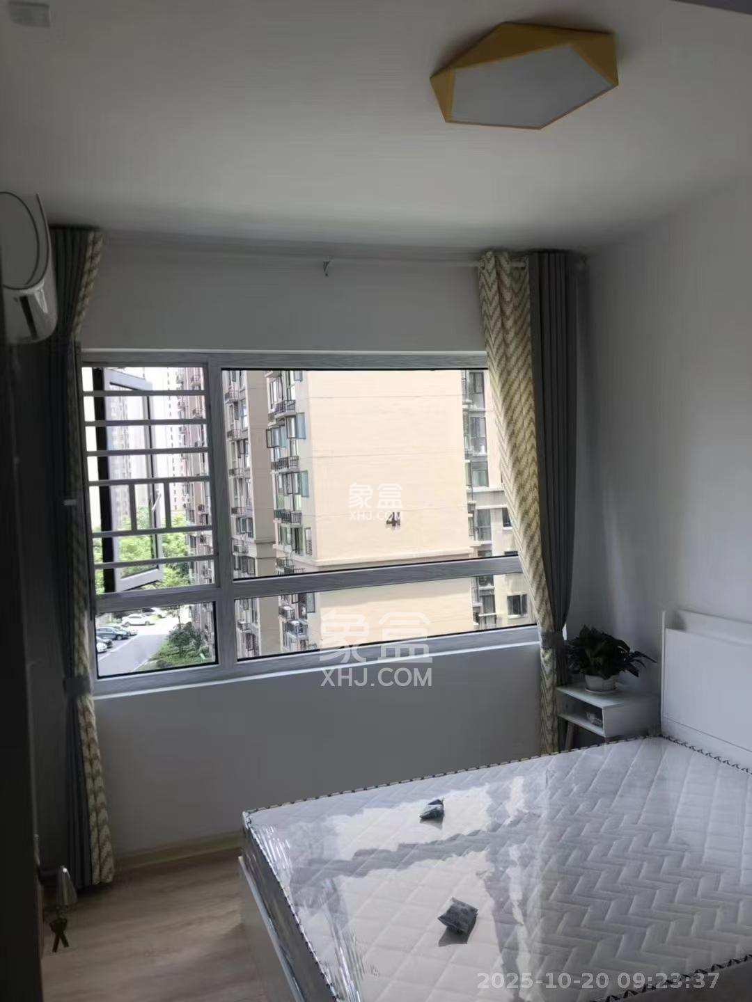 梅溪湖合能璞丽 3室2厅2卫 2400.0元/月 梅溪湖合能璞丽 3室2厅2卫 2400.0元/月室内图