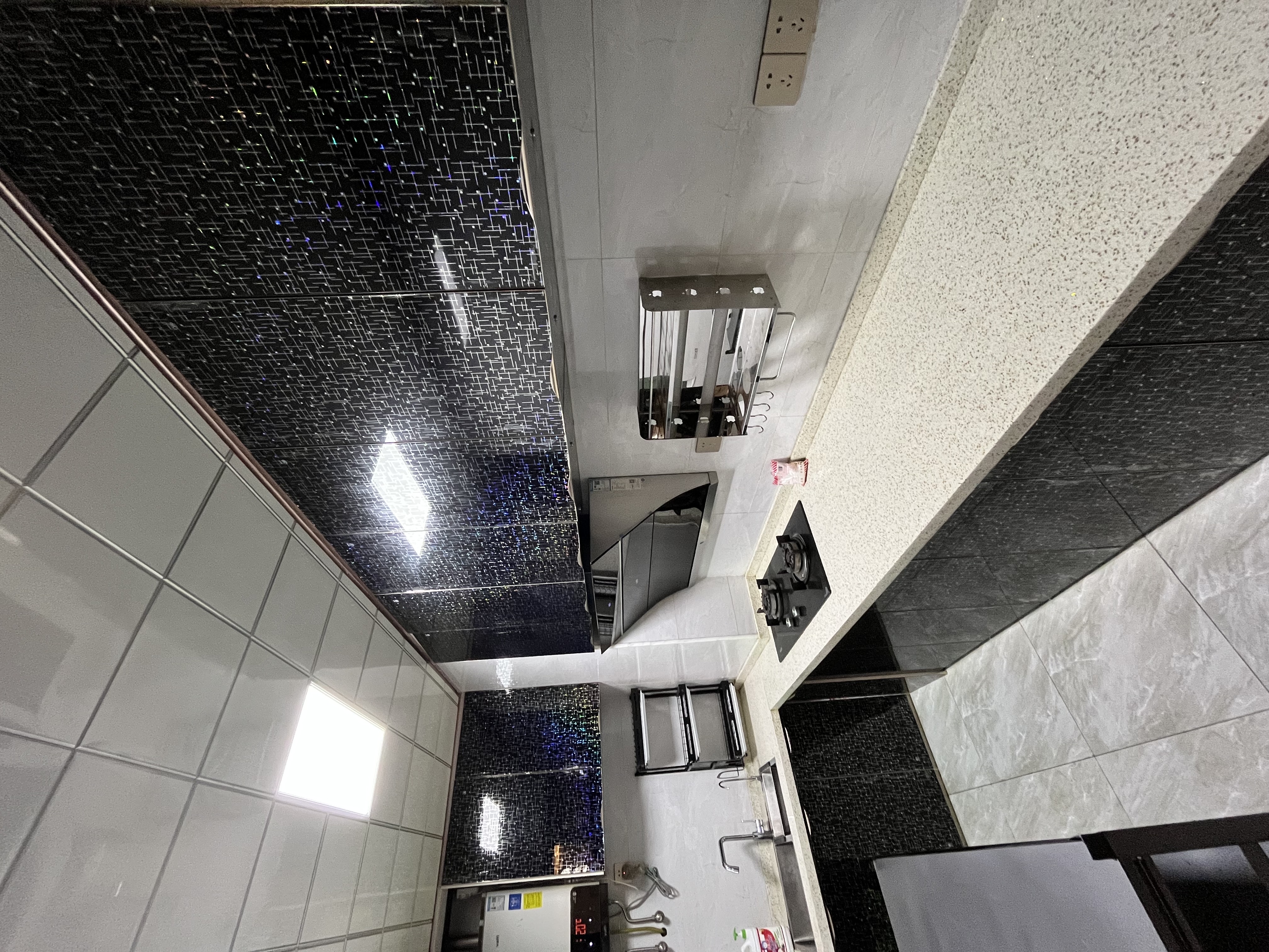 西子莲花 3室2厅1卫 2500.0元/月 西子莲花 3室2厅1卫 2500.0元/月室内图