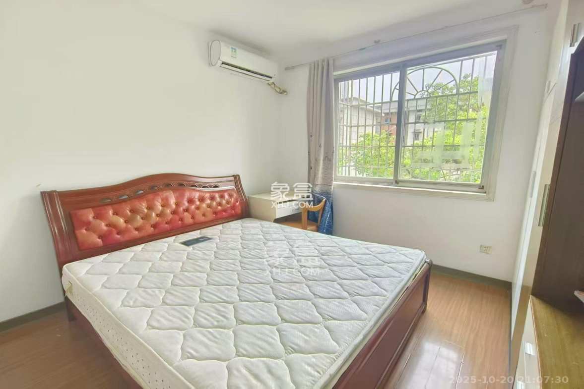 人造板厂宿舍(新河北堤1号)  3室2厅1卫    2100.0元/月 人造板厂宿舍(新河北堤1号)  3室2厅1卫    2100.0元/月室内图