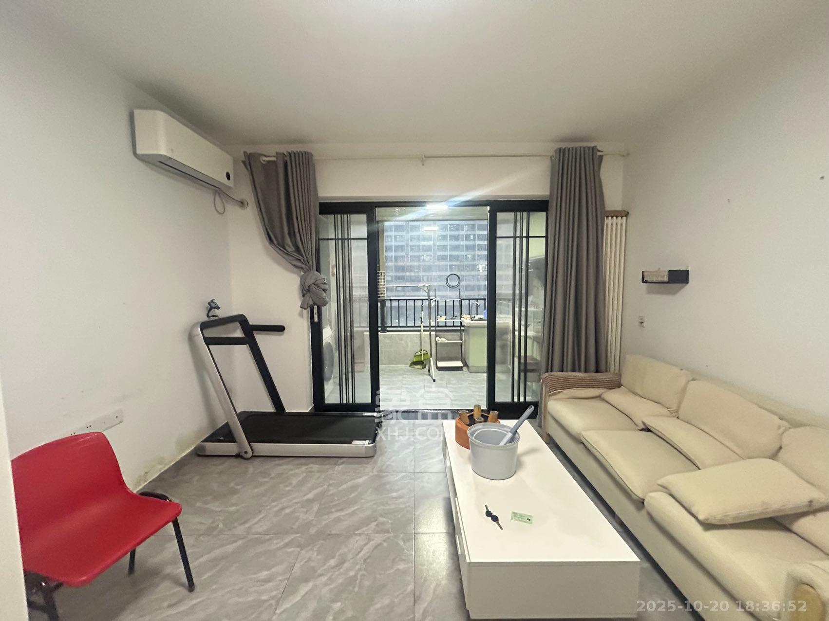 怡海星城  1室1厅1卫    1100.0元/月室内图