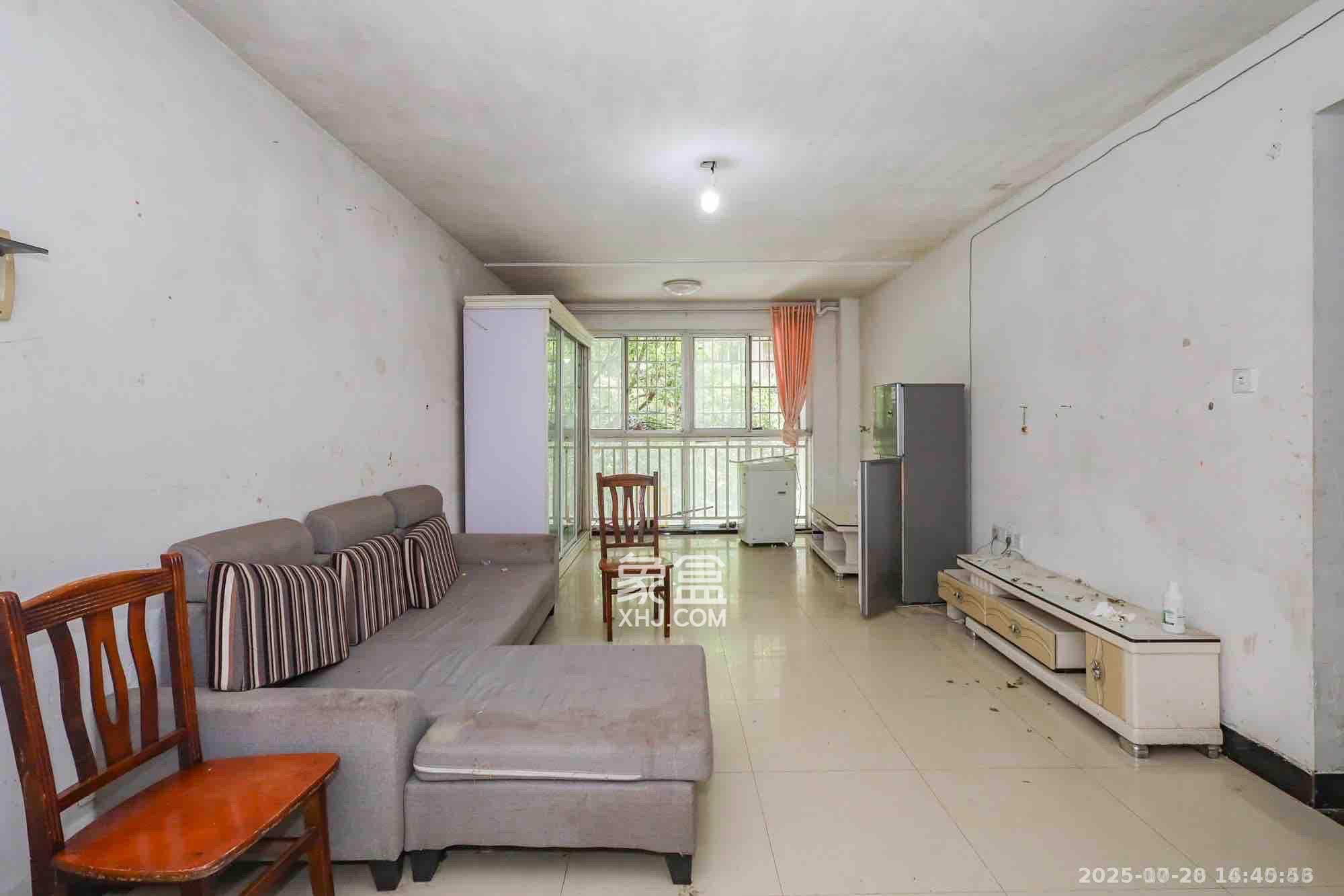 谷山乐园二期  2室2厅1卫    1750.0元/月室内图