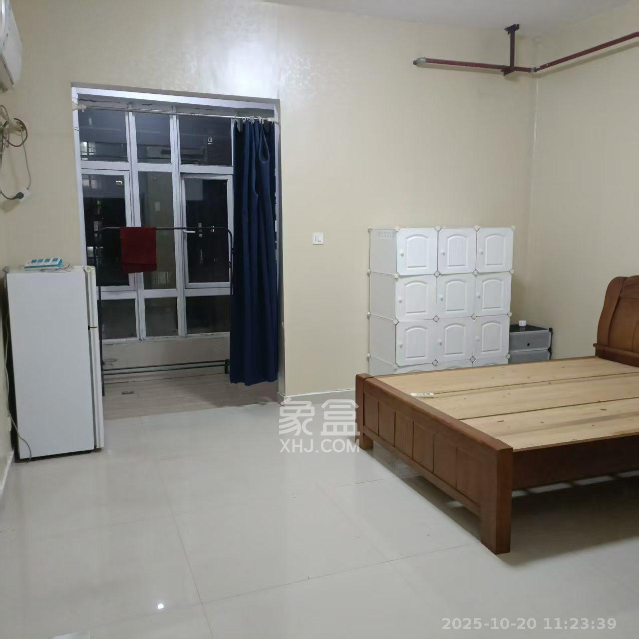 金鼎公园尚  1室1厅0卫    1100.0元/月室内图