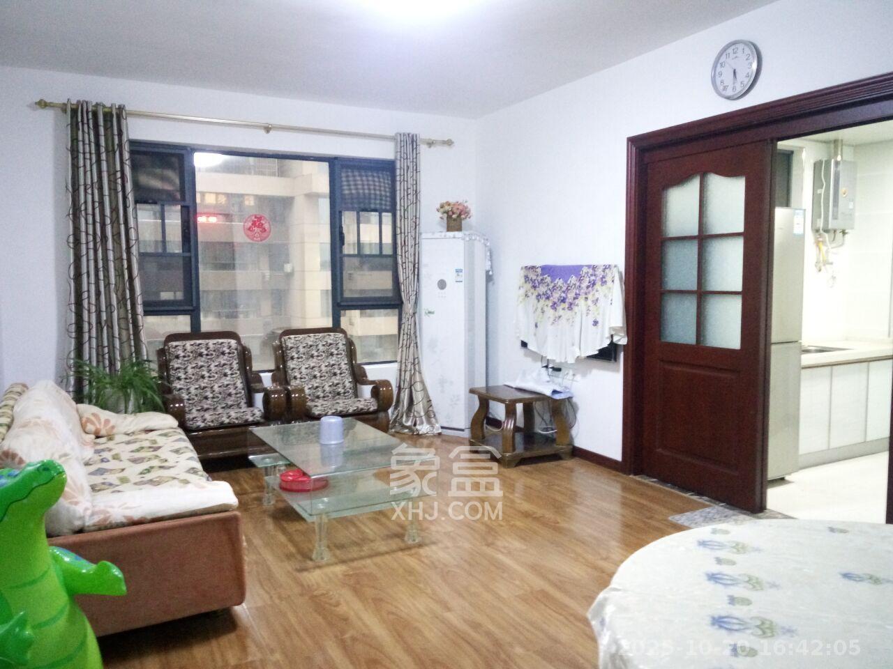 长房时代城 3室2厅1卫 2000.0元/月 长房时代城 3室2厅1卫 2000.0元/月室内图