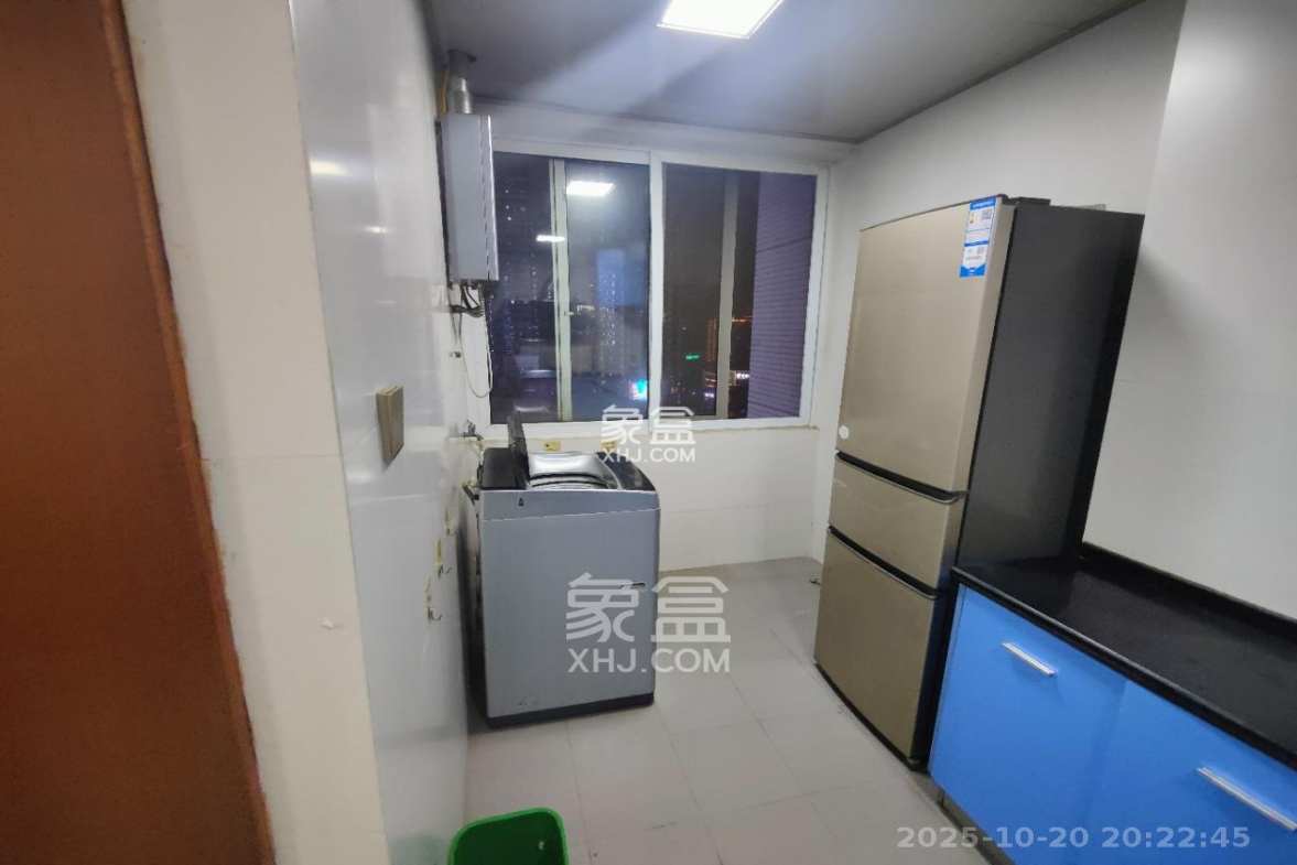 星蓝湾 2室2厅1卫 2500.0元/月 星蓝湾 2室2厅1卫 2500.0元/月室内图