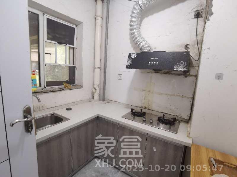 新城国际花都  3室1厅2卫    1800.0元/月 新城国际花都  3室1厅2卫    1800.0元/月室内图