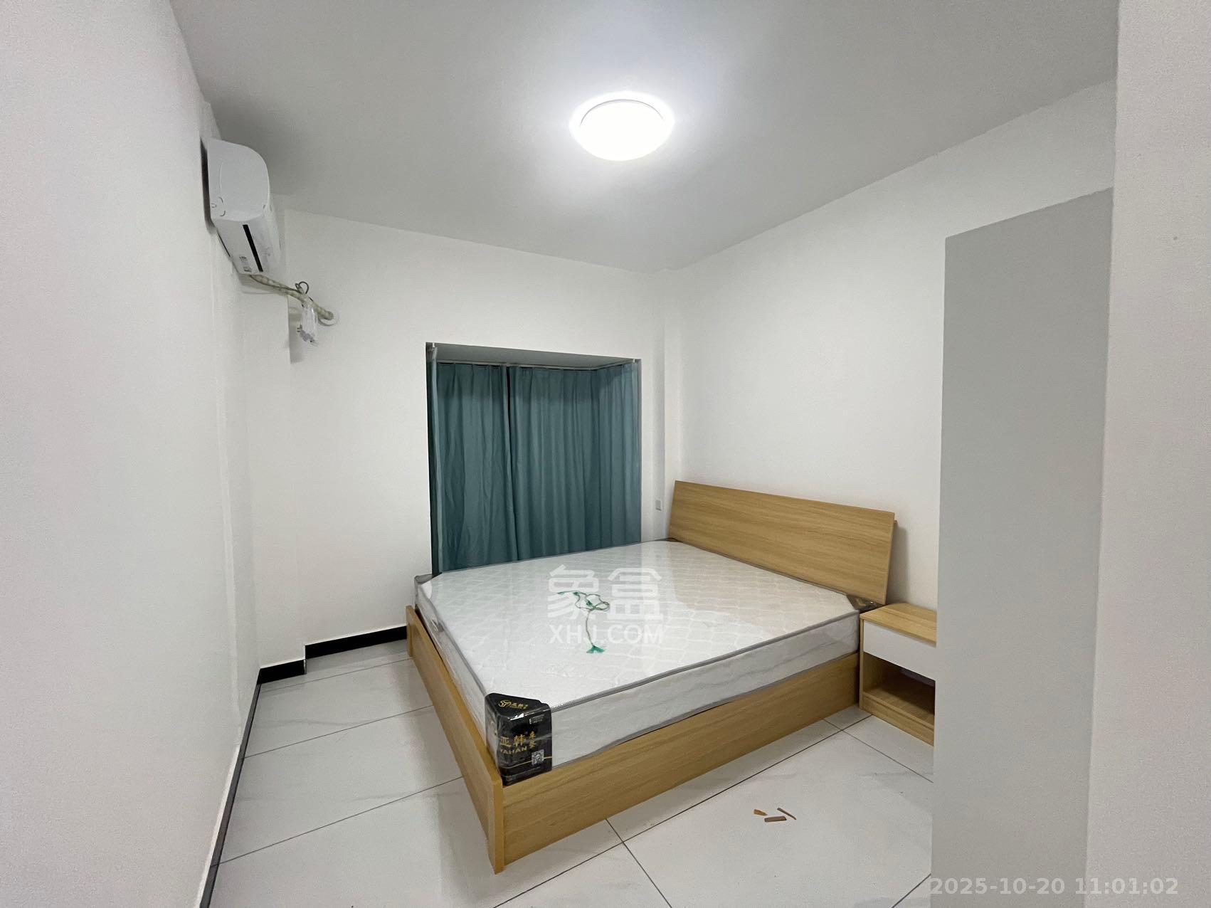 华银南苑融域 3室2厅1卫 3000.0元/月 华银南苑融域 3室2厅1卫 3000.0元/月室内图