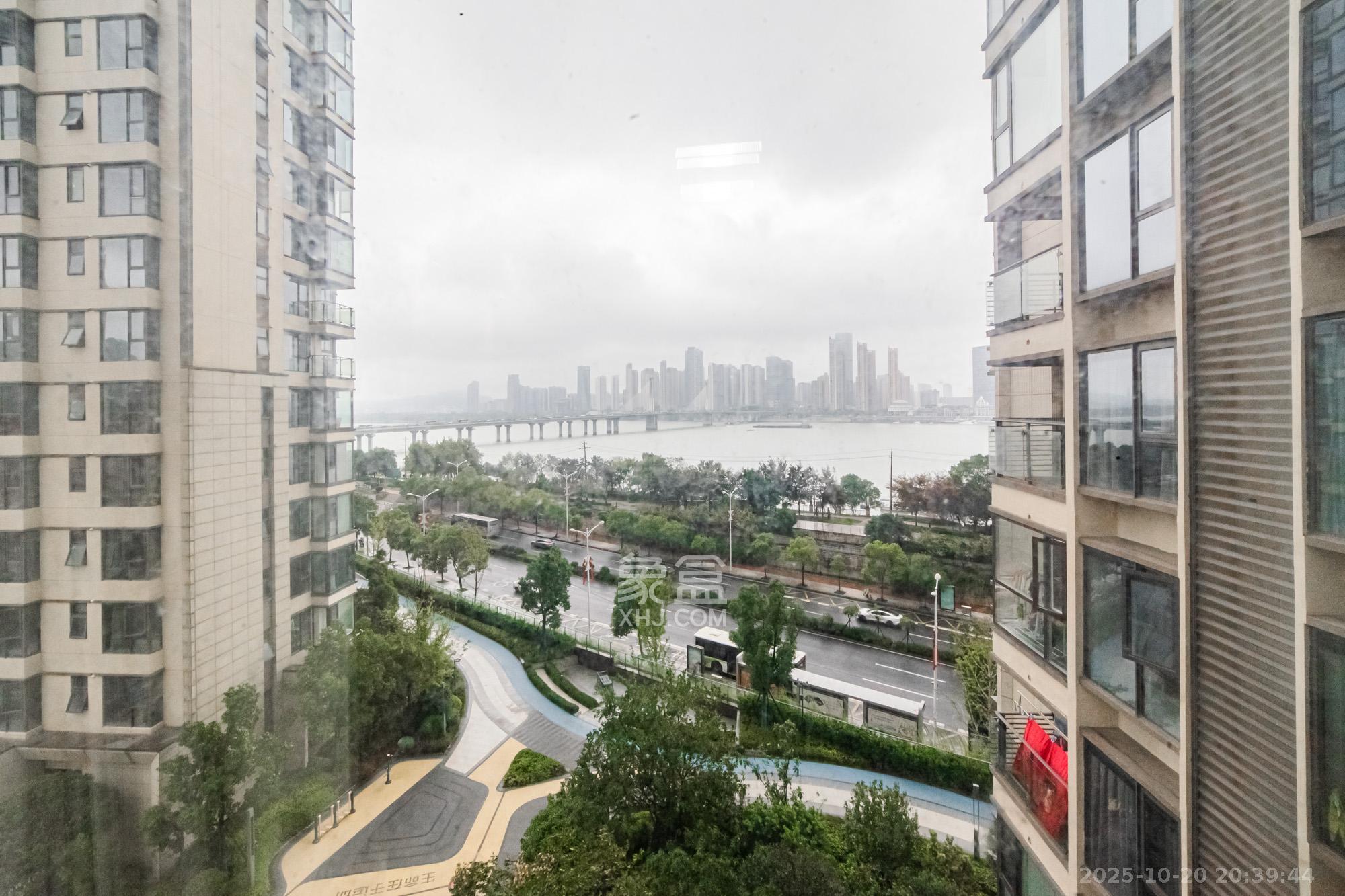 北辰瀚江府 4室2厅2卫 340.0万 北辰瀚江府 4室2厅2卫 340.0万其他