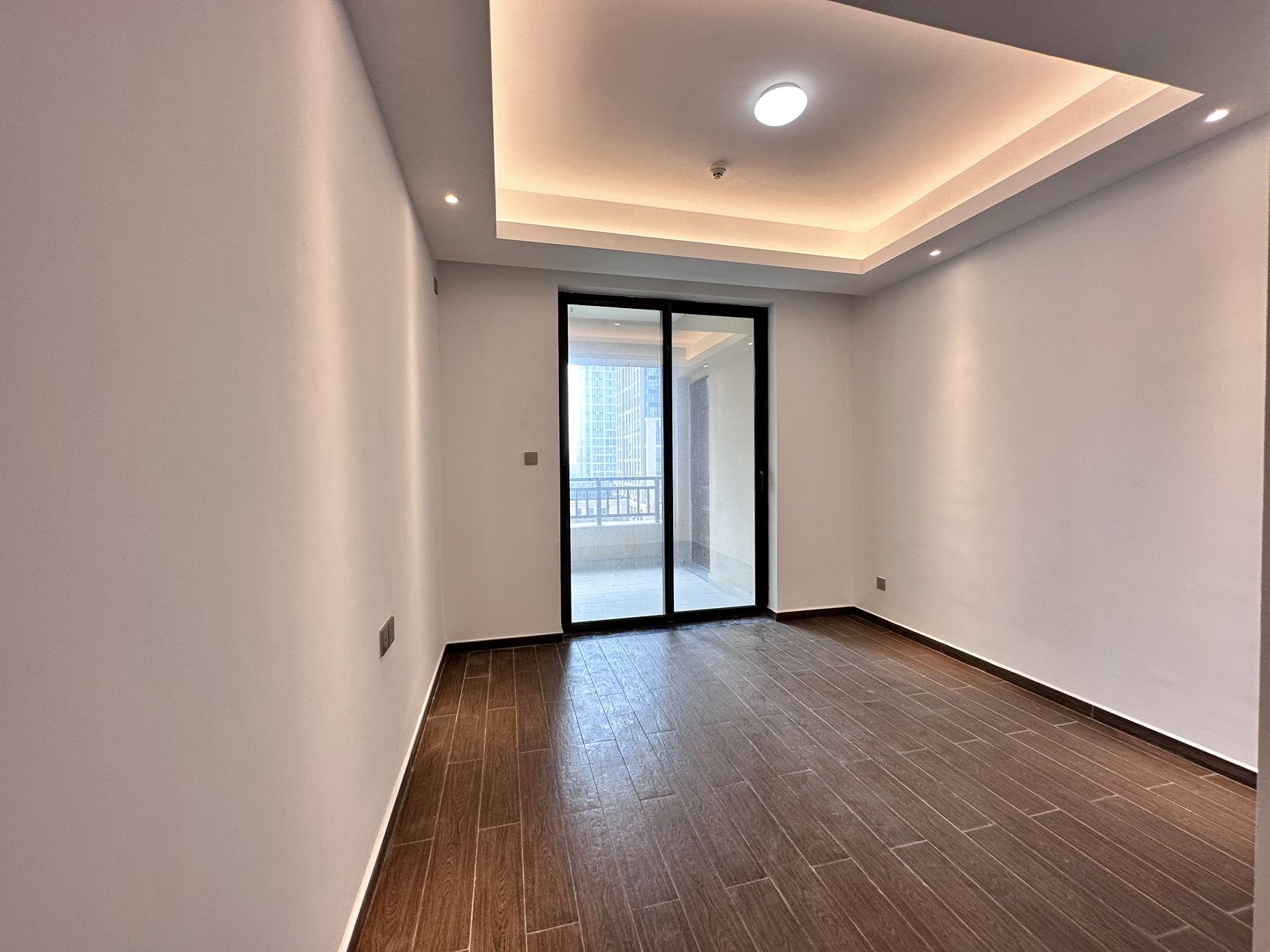 富力首府  4室2厅3卫    7200.0元/月室内图