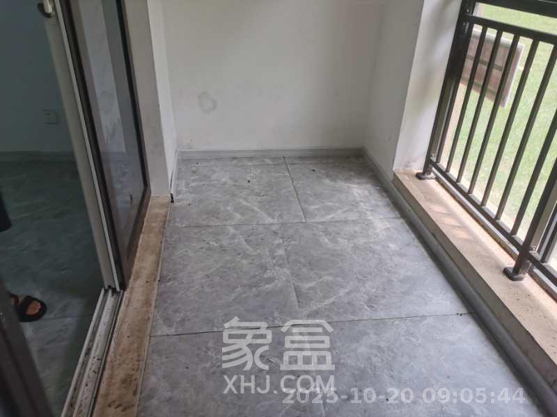 新城国际花都  3室1厅2卫    1800.0元/月 新城国际花都  3室1厅2卫    1800.0元/月室内图