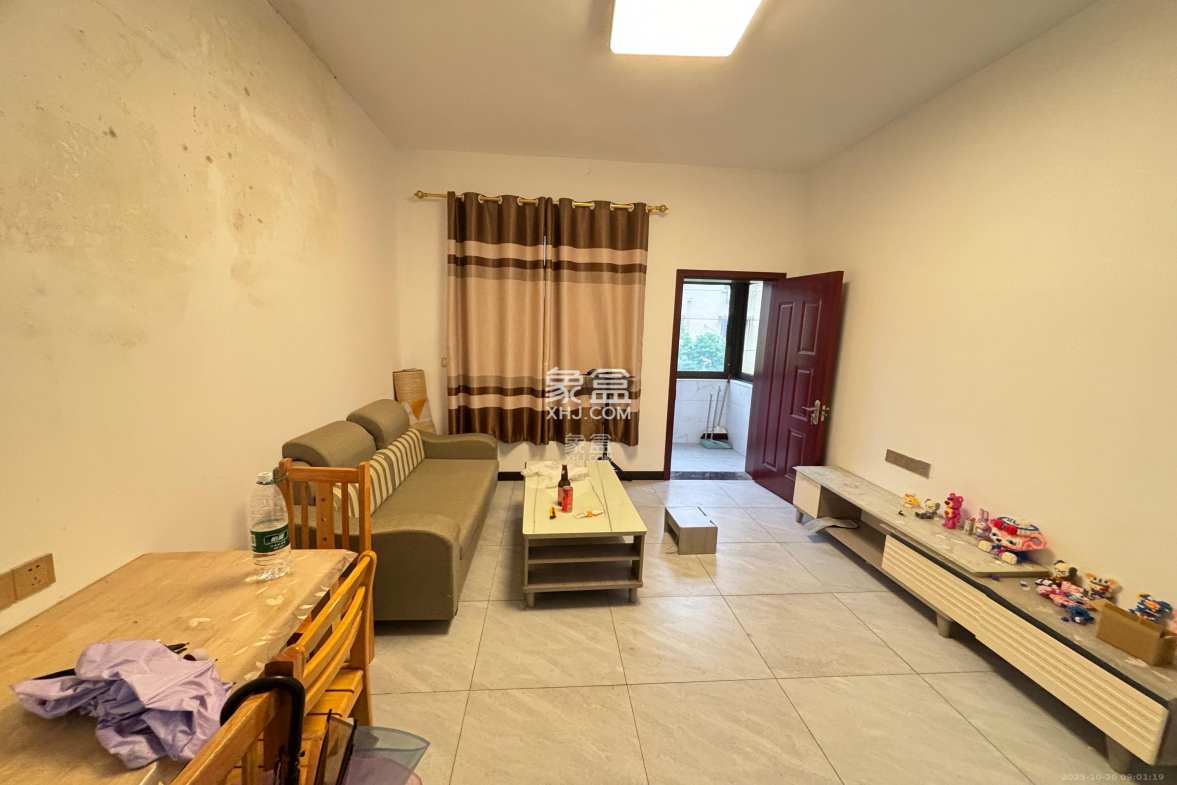 朝阳一、二村  2室1厅1卫    1900.0元/月 朝阳一、二村  2室1厅1卫    1900.0元/月室内图