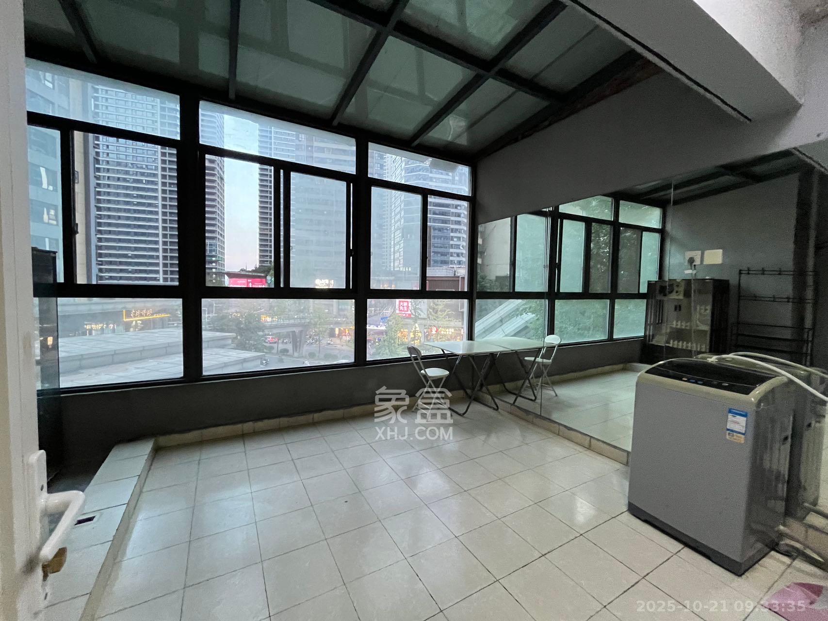 北辰三角洲E3区  1室1厅1卫    2400.0元/月室内图