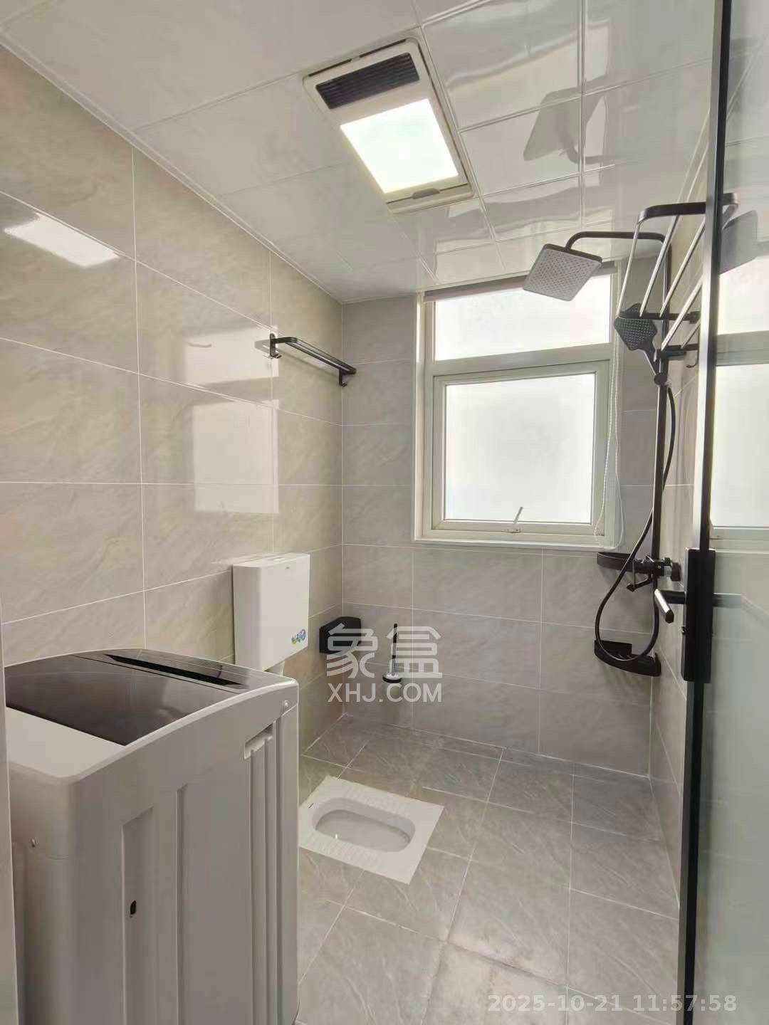 莲香园  3室2厅1卫    2300.0元/月室内图