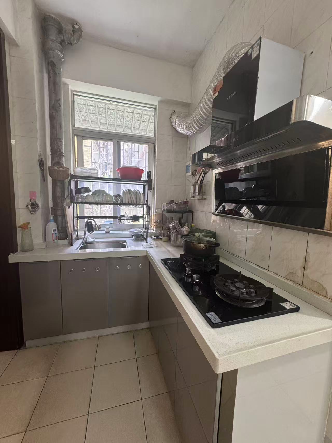 气象局宿舍(海府路60号) 3室2厅1卫 106.0万 气象局宿舍(海府路60号) 3室2厅1卫 106.0万客厅