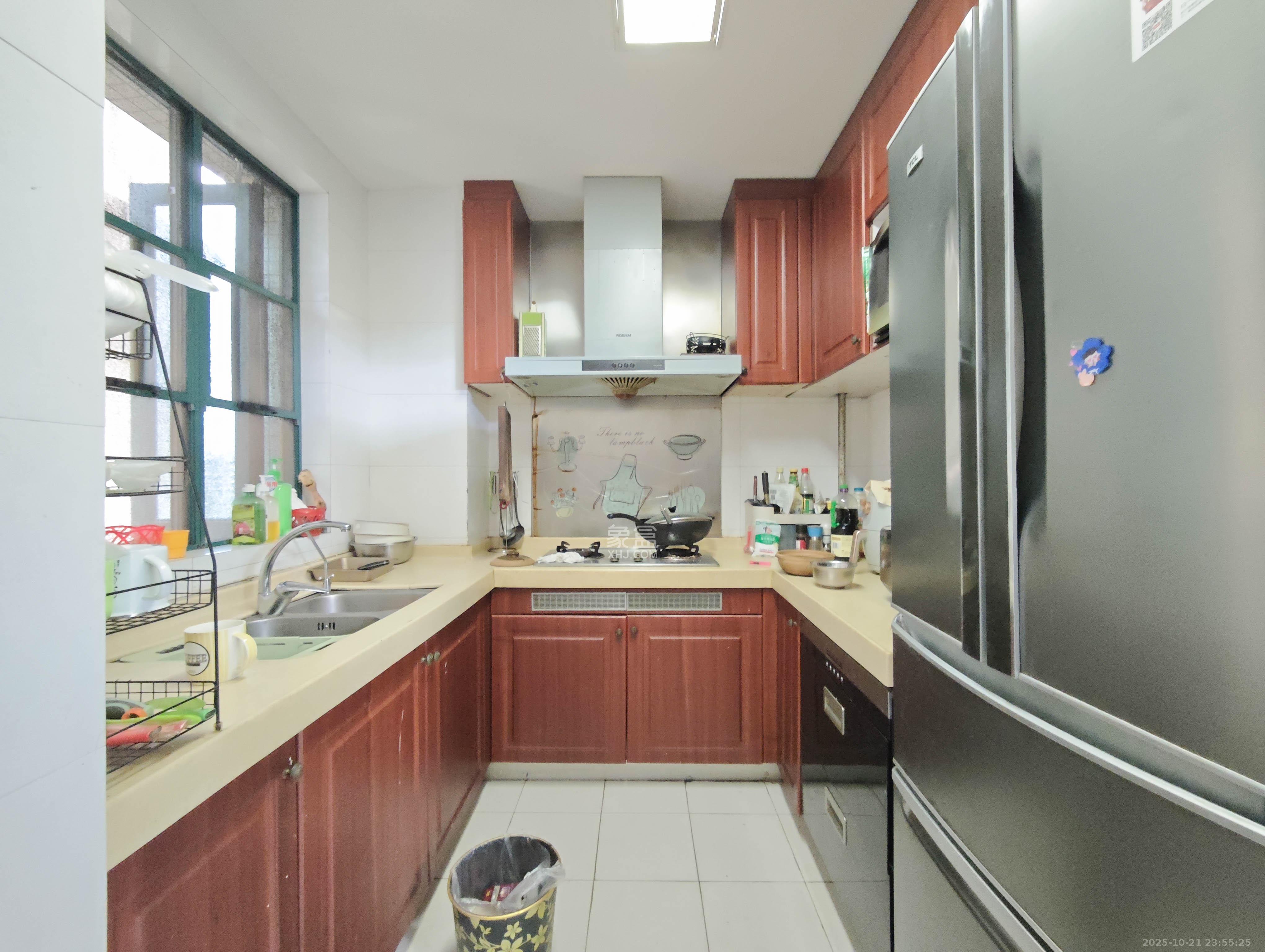 恒大城  1室2厅2卫    88.0万其他