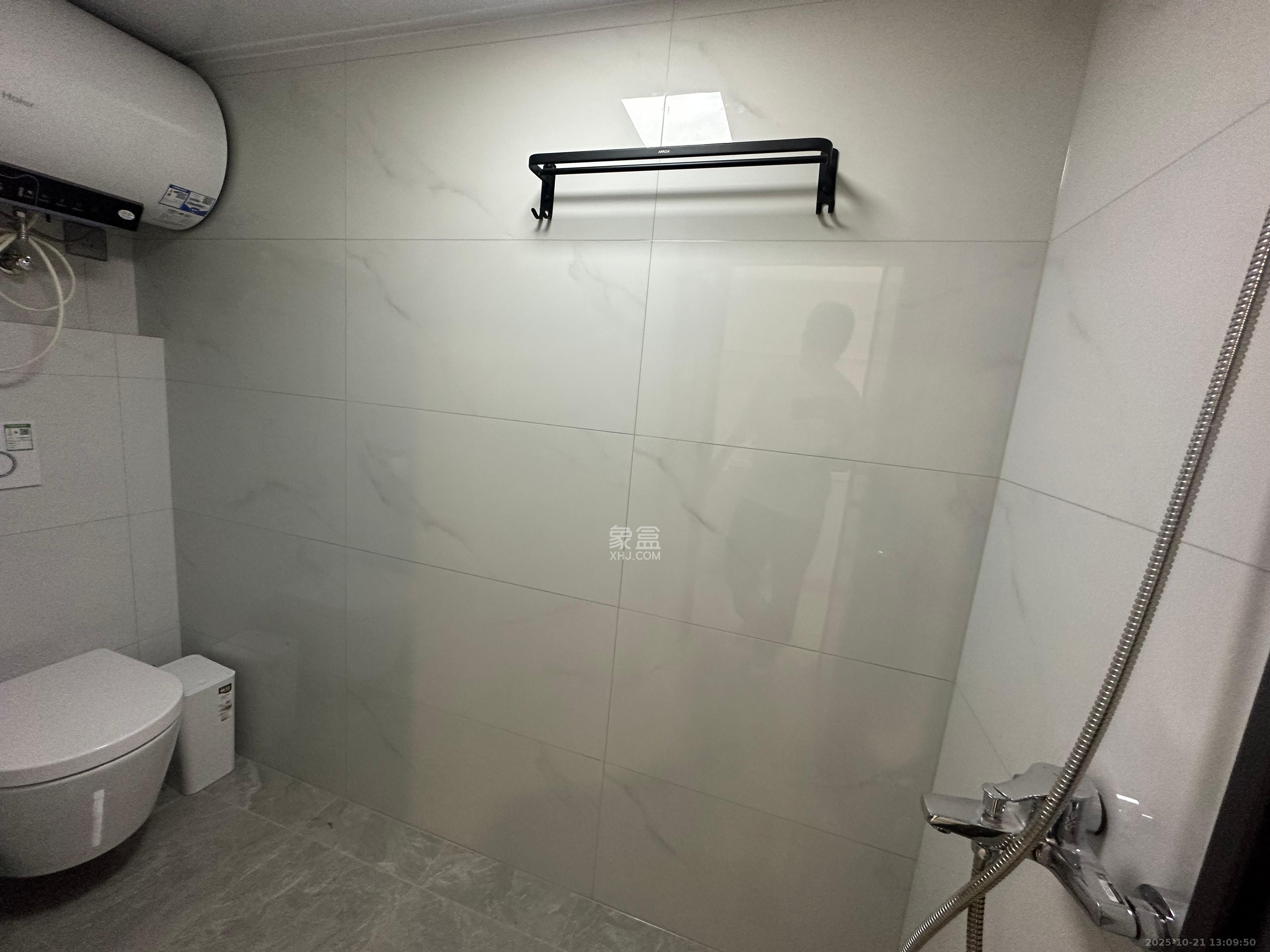 保利天禧EF区  2室2厅1卫    2800.0元/月 保利天禧EF区  2室2厅1卫    2800.0元/月室内图