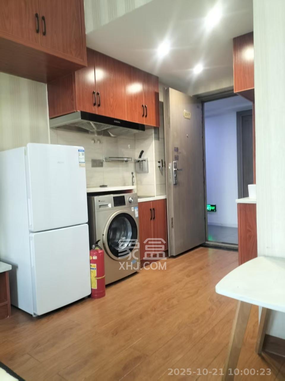 好莱城（弘德西街）  1室1厅1卫    1200.0元/月室内图