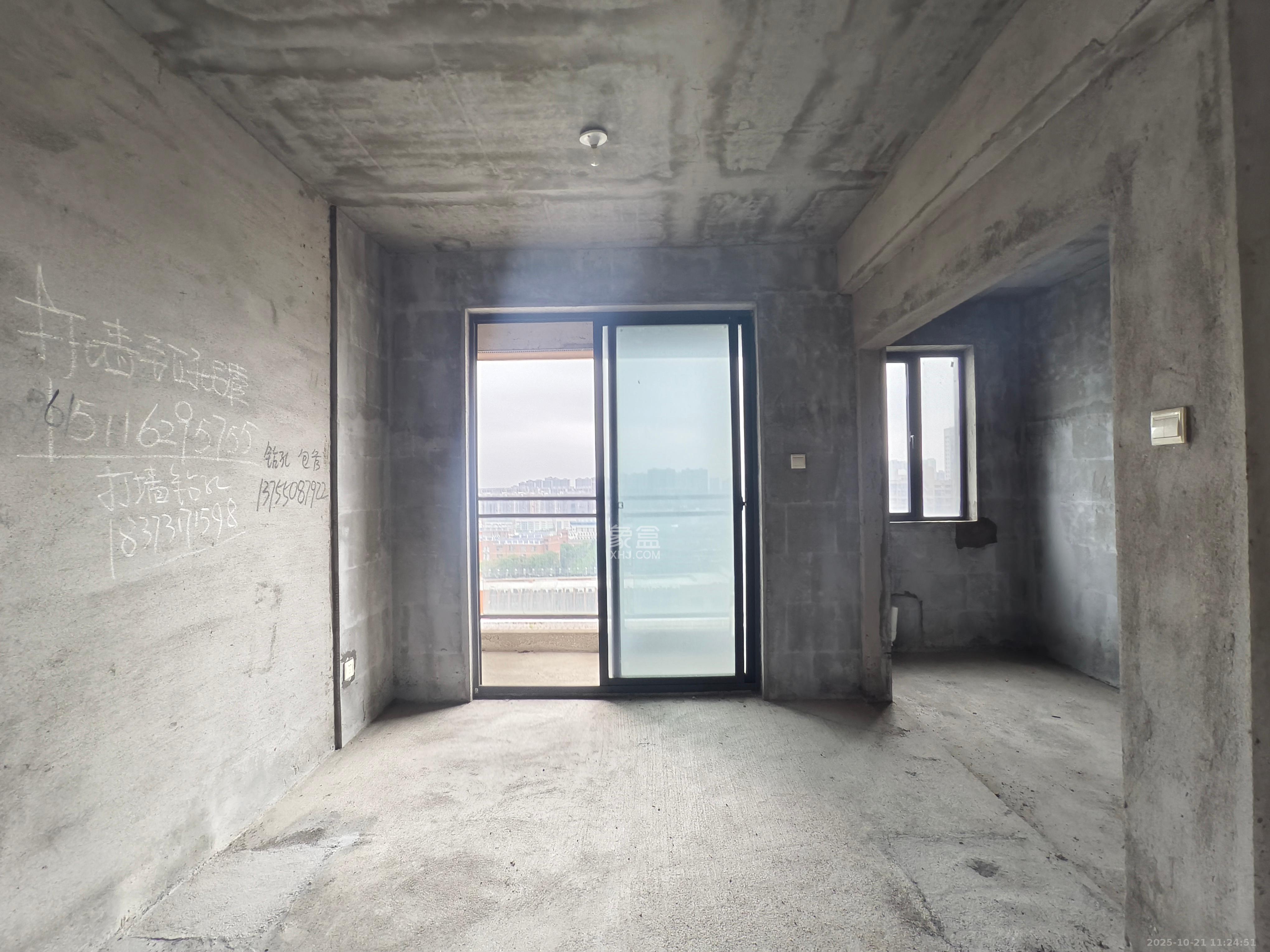 筑梦星园  4室2厅2卫    1200.0元/月 筑梦星园  4室2厅2卫    1200.0元/月室内图