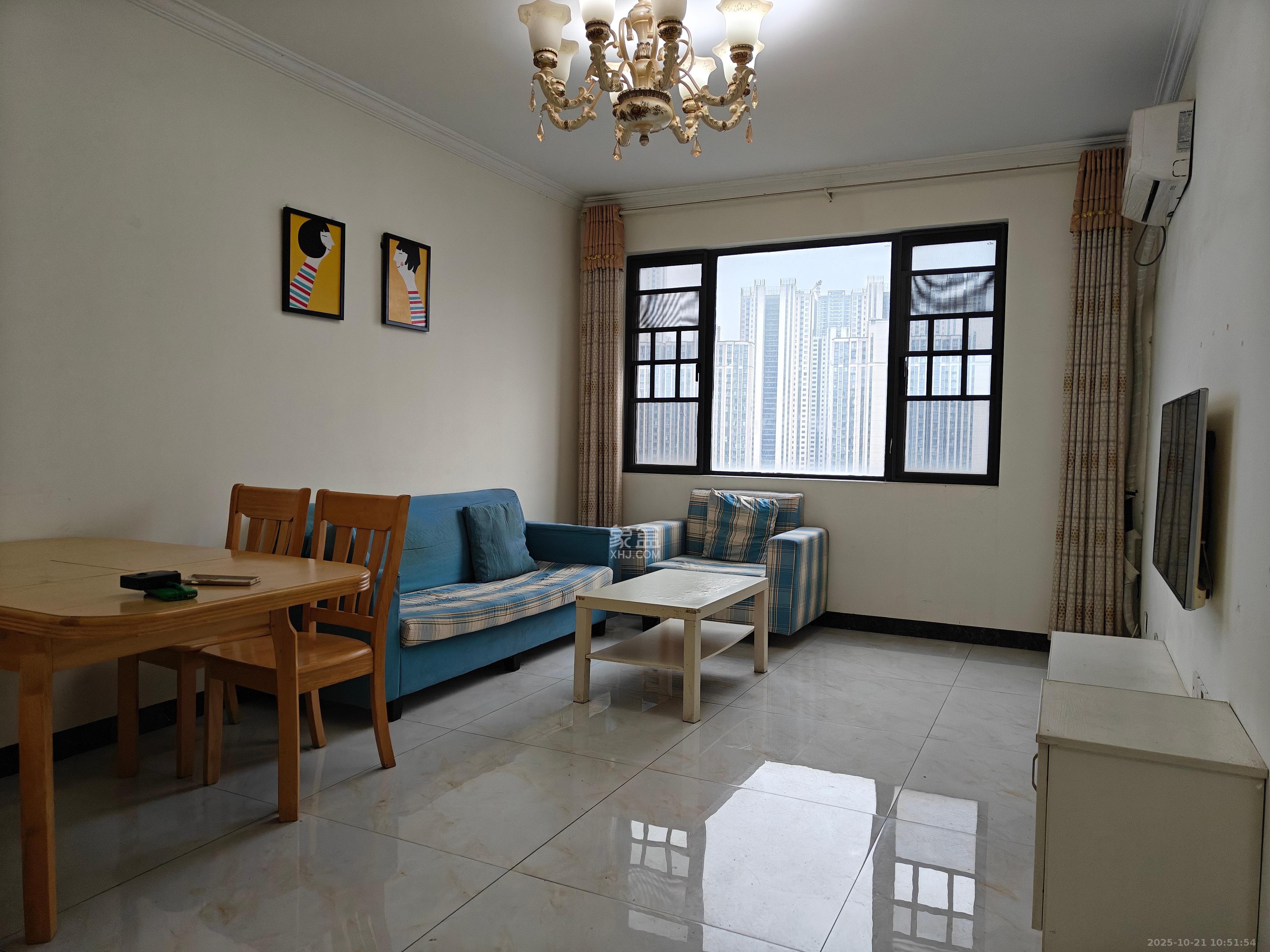 中国铁建梅溪青秀一期  2室2厅1卫    2000.0元/月 中国铁建梅溪青秀一期  2室2厅1卫    2000.0元/月