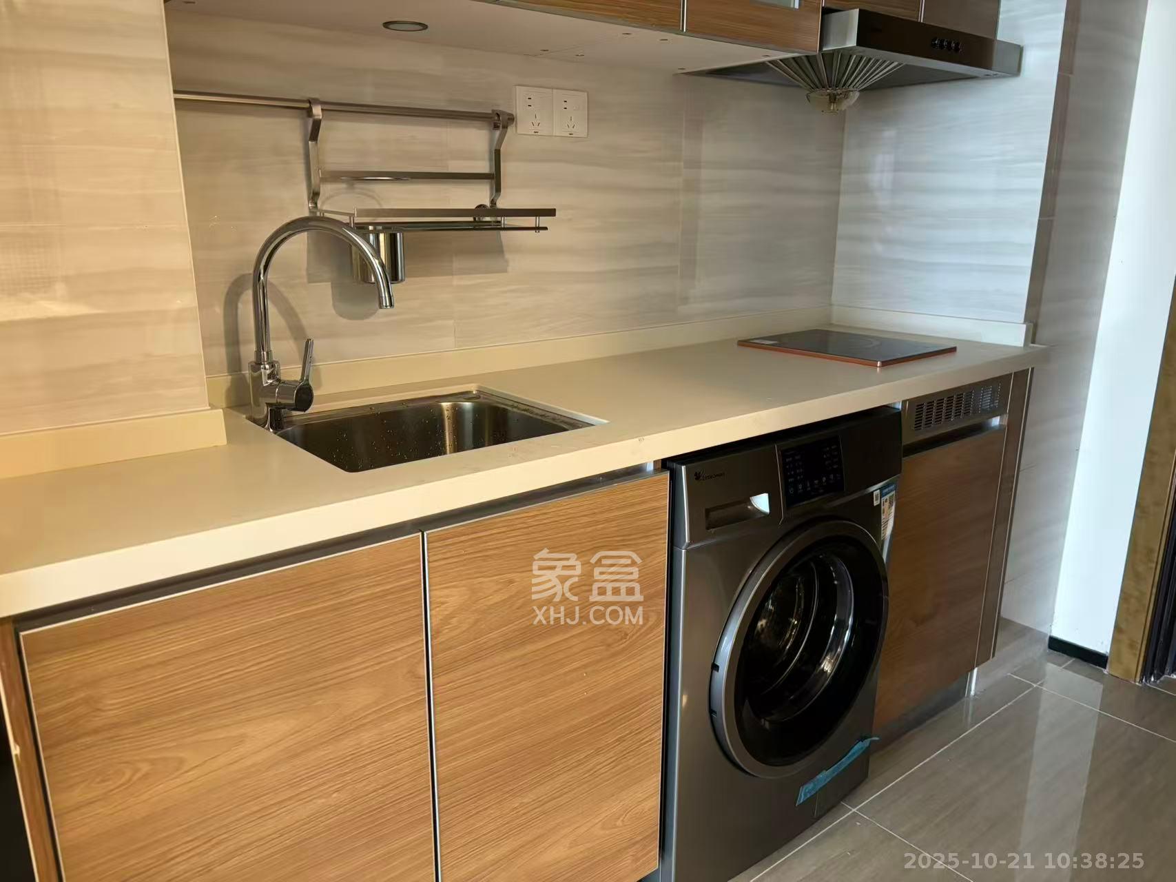 恒大国际广场  1室1厅1卫    1800.0元/月 恒大国际广场  1室1厅1卫    1800.0元/月室内图